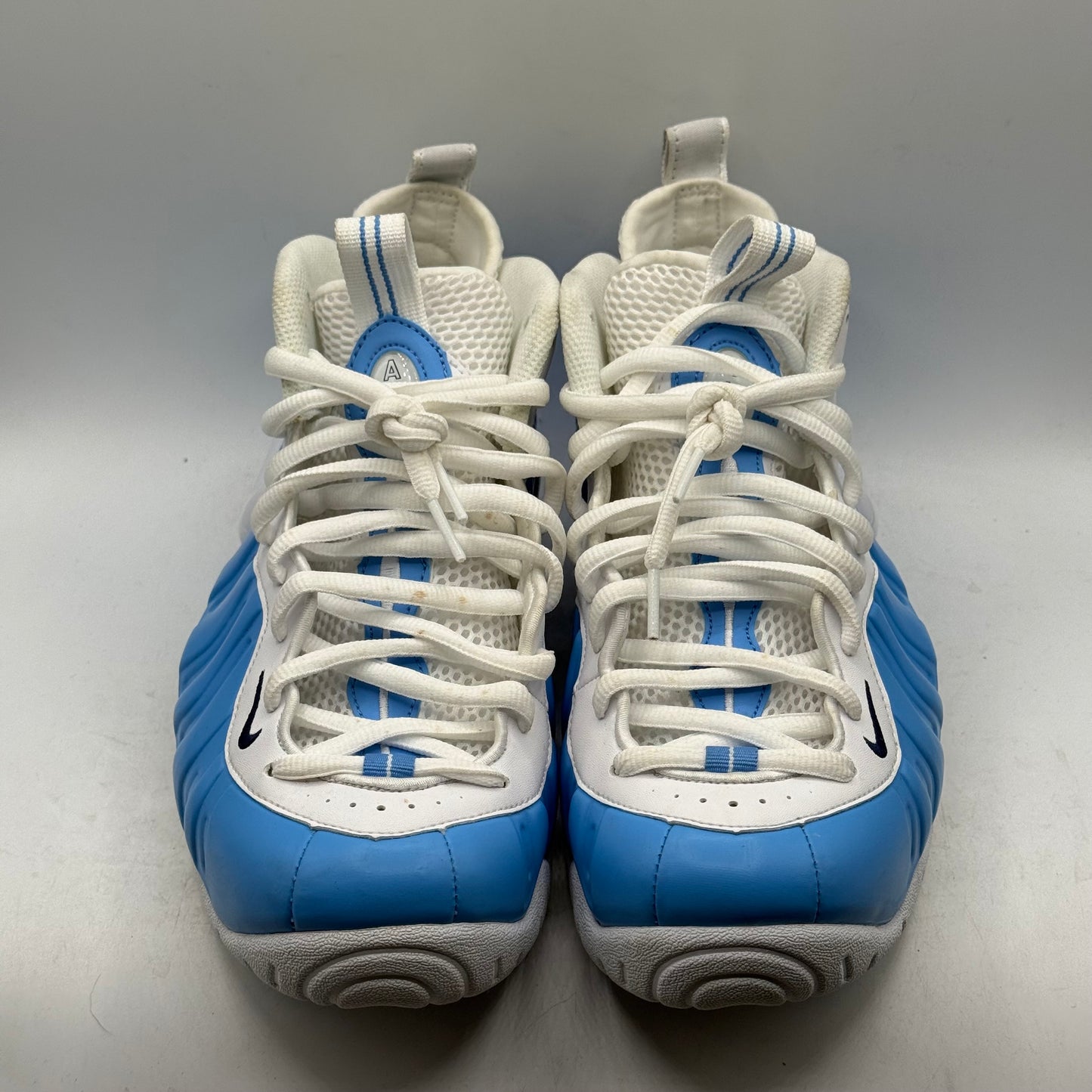 (USED NO BOX) Nike Foamposite Pro University Blue (2026) Size 9