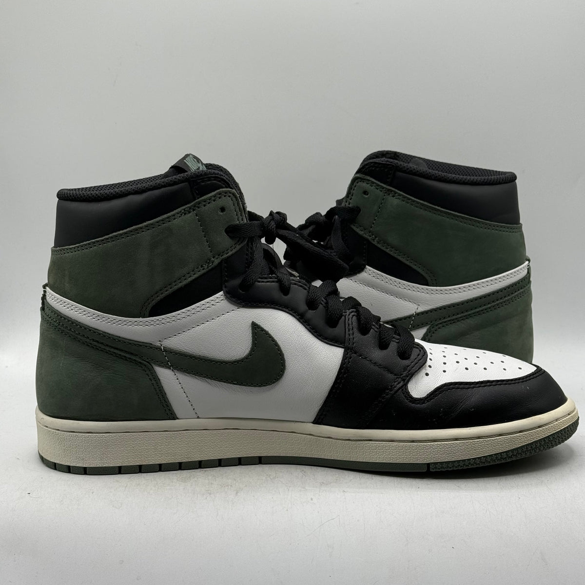(Used) Jordan 1 High Clay Green Size 11