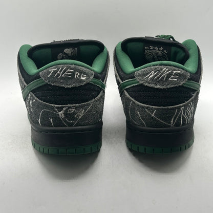 (Used) Nike SB Dunk Low There Skateboards Size 9.5