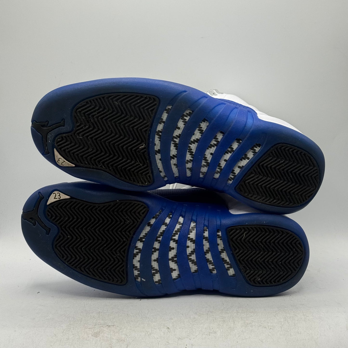 (Used No Box) Jordan 12 Blueberry Size 8.5
