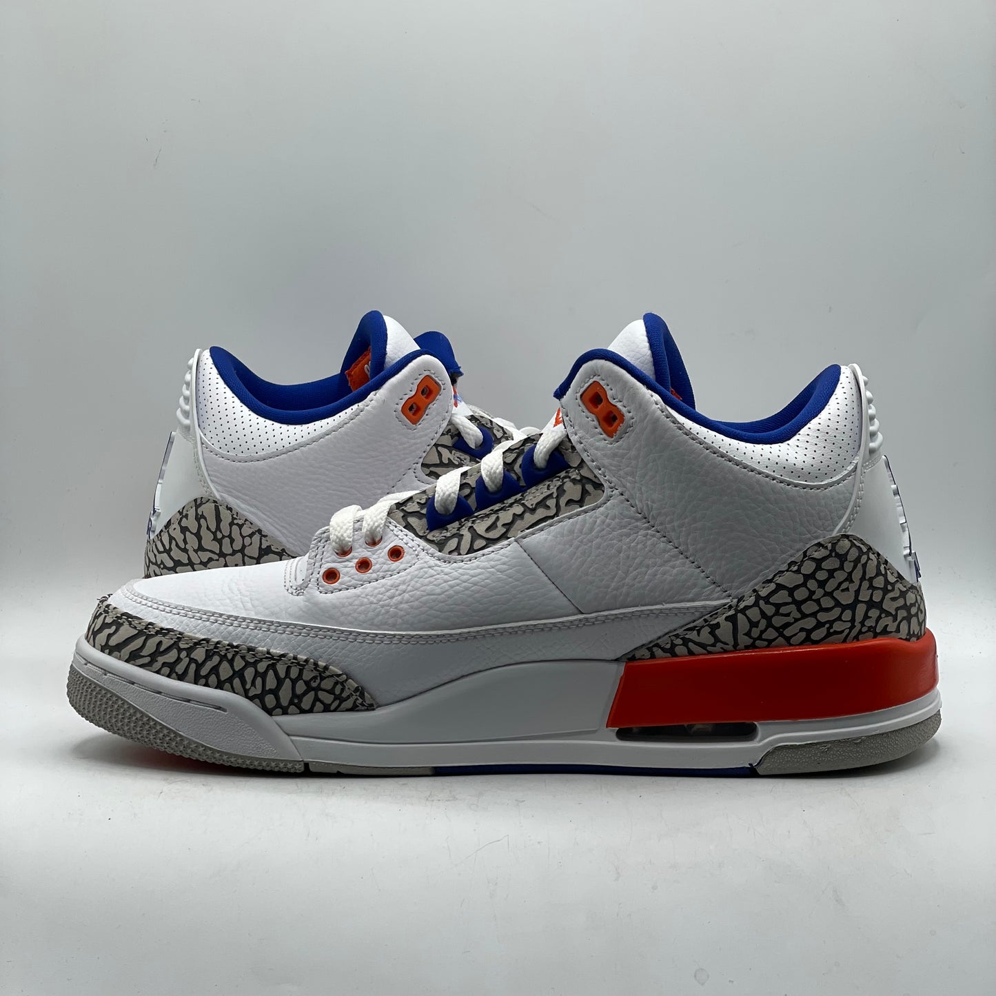 (USED) Jordan 3 Knicks Size 10
