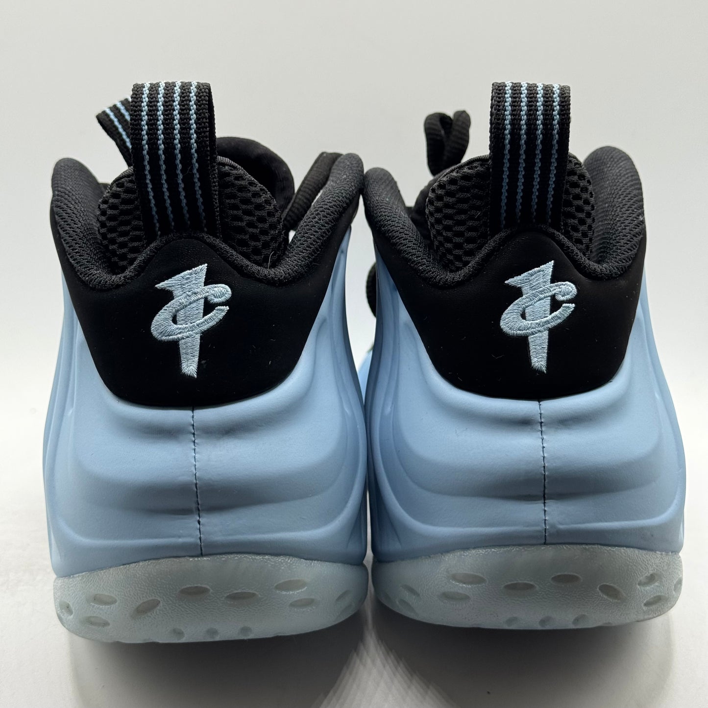 (USED) Nike Air Foamposite One Psychic Blue Size 11