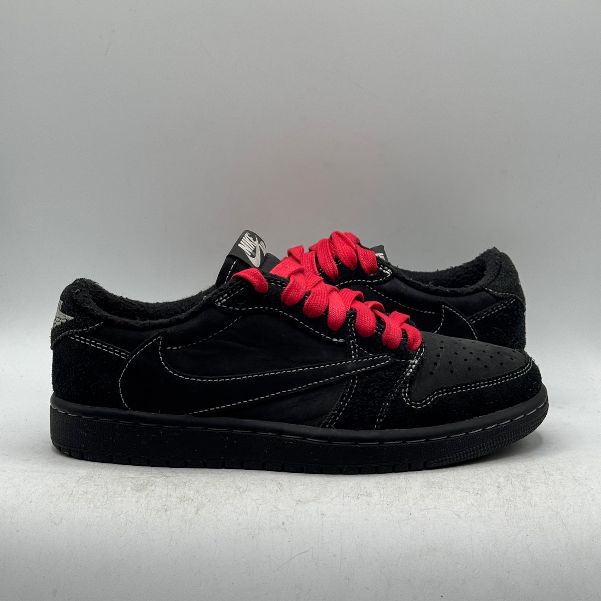 (USED) Jordan 1 Low Travis Scott Black Phantom Size 5.5