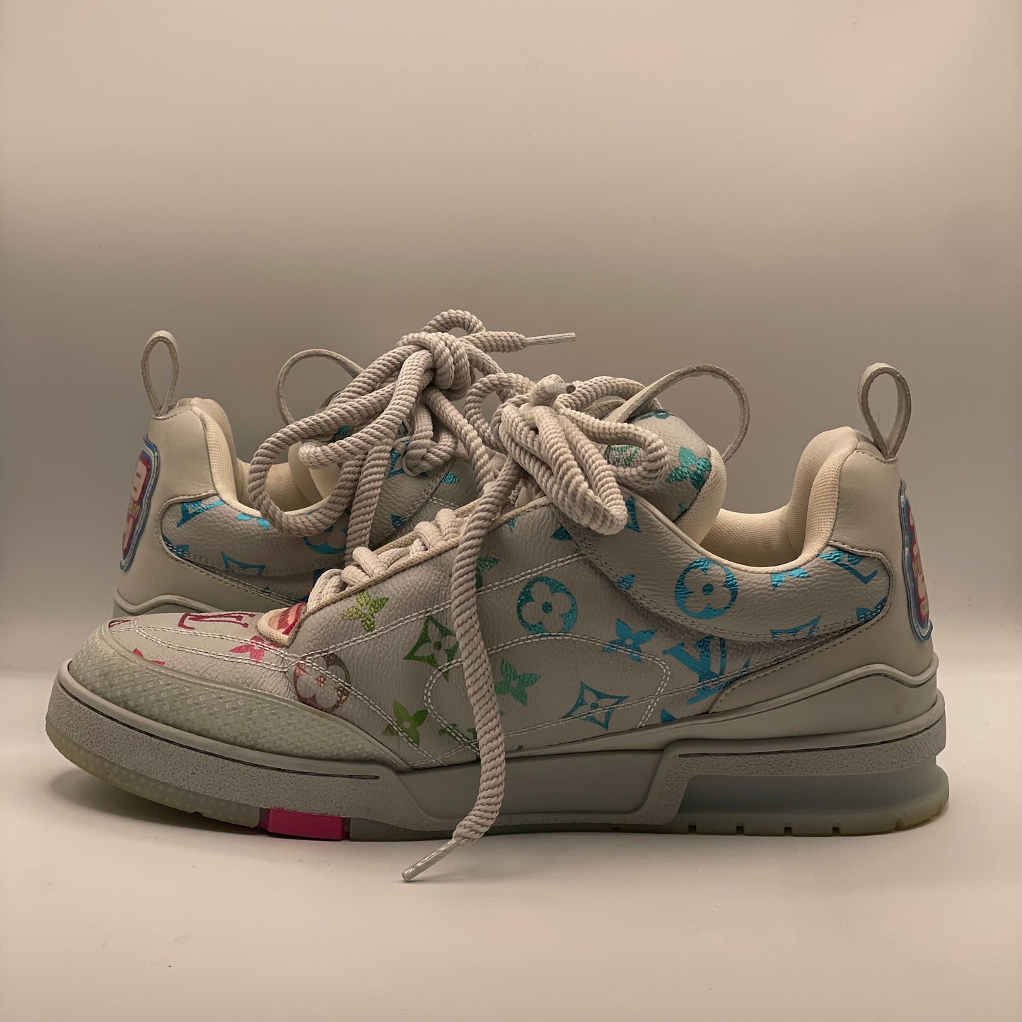 (USED) LV Sk8 Size 9 (US 10/10.5)
