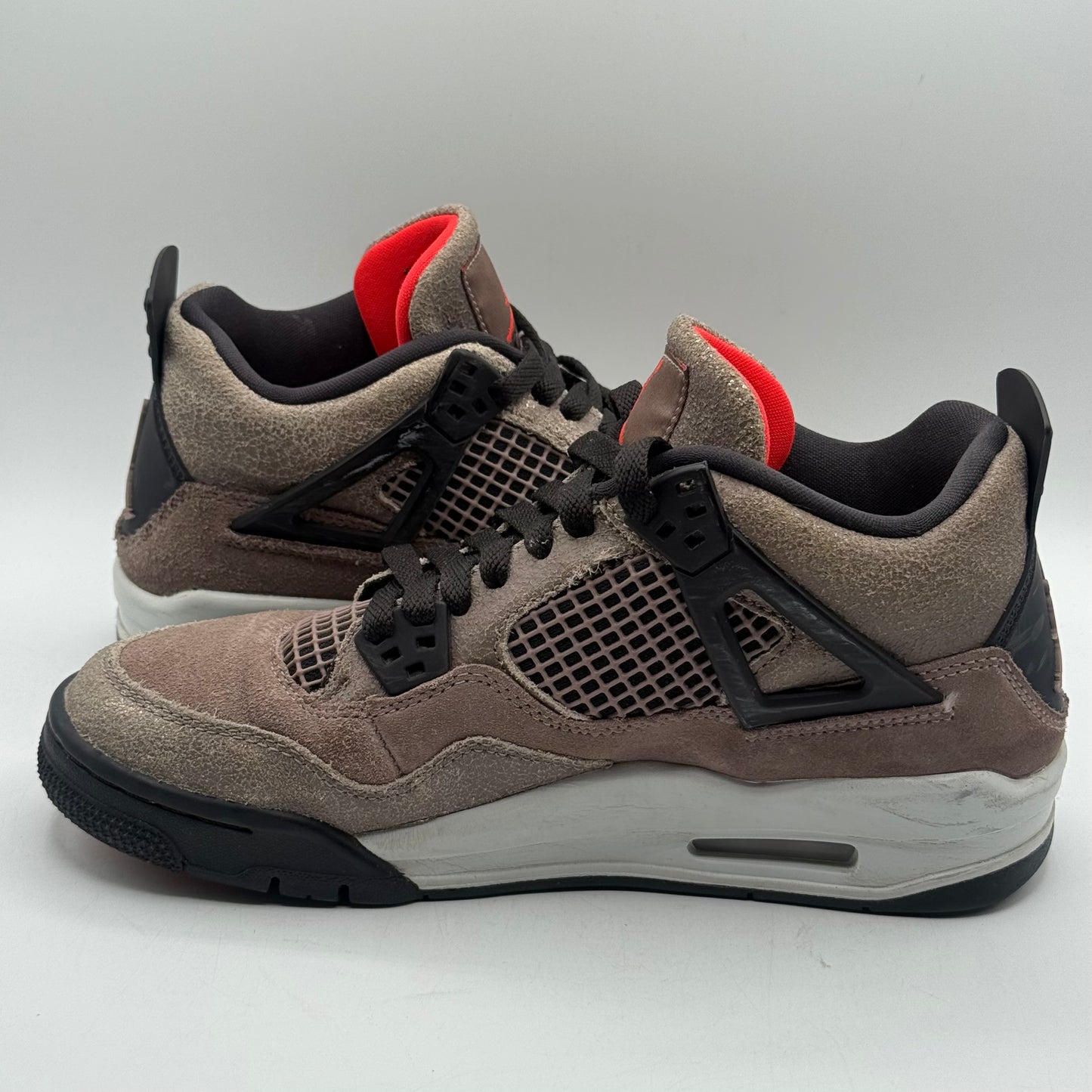 (USED) Jordan 4 Taupe Haze Size 6.5Y