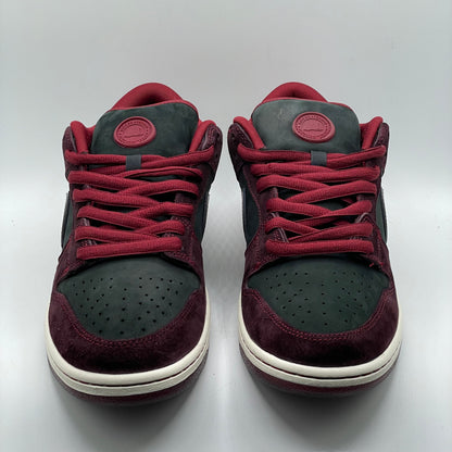(USED) Nike SB Dunk Low Riot Size 12