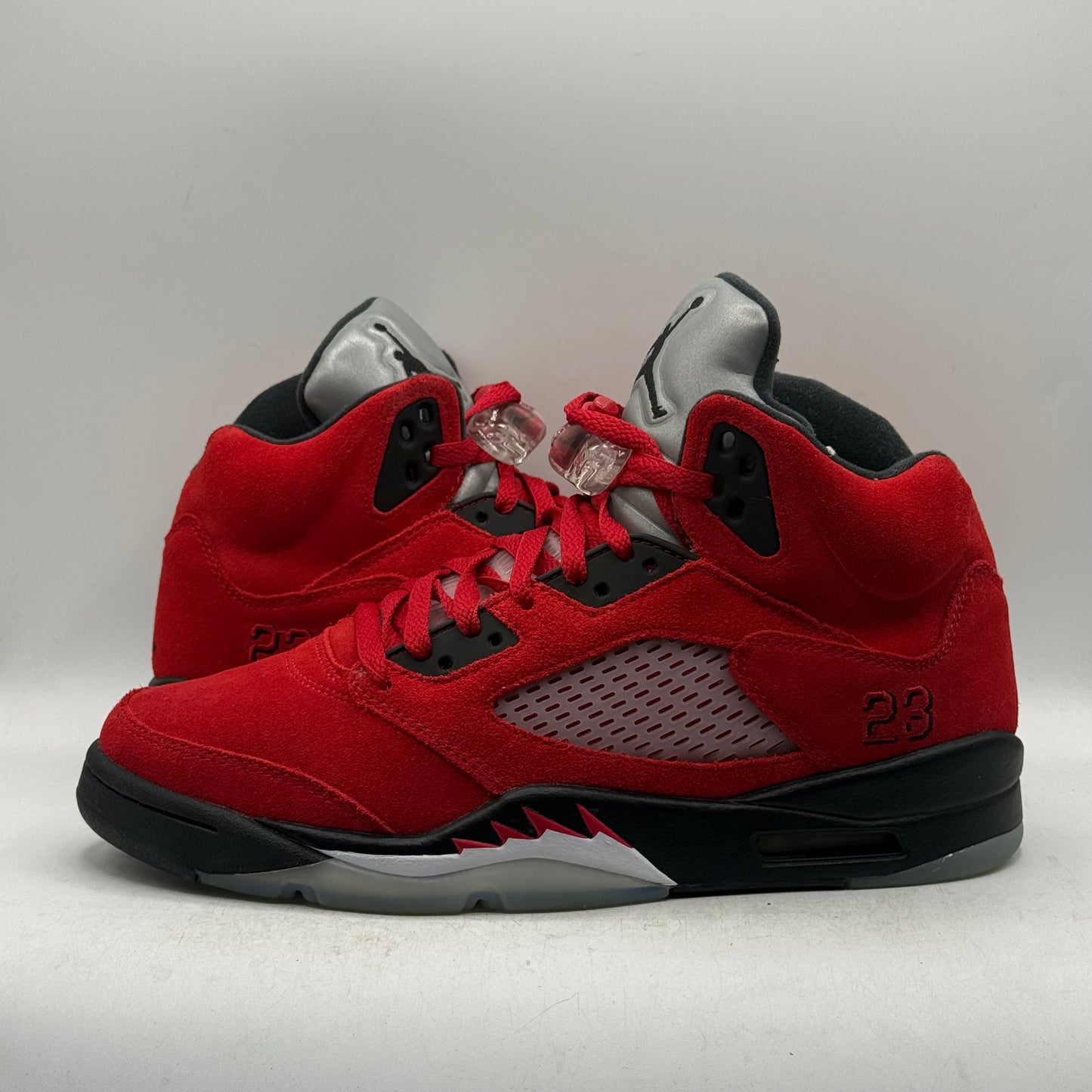 (USED) Jordan 5 Raging Bull (2021) Size 9.5