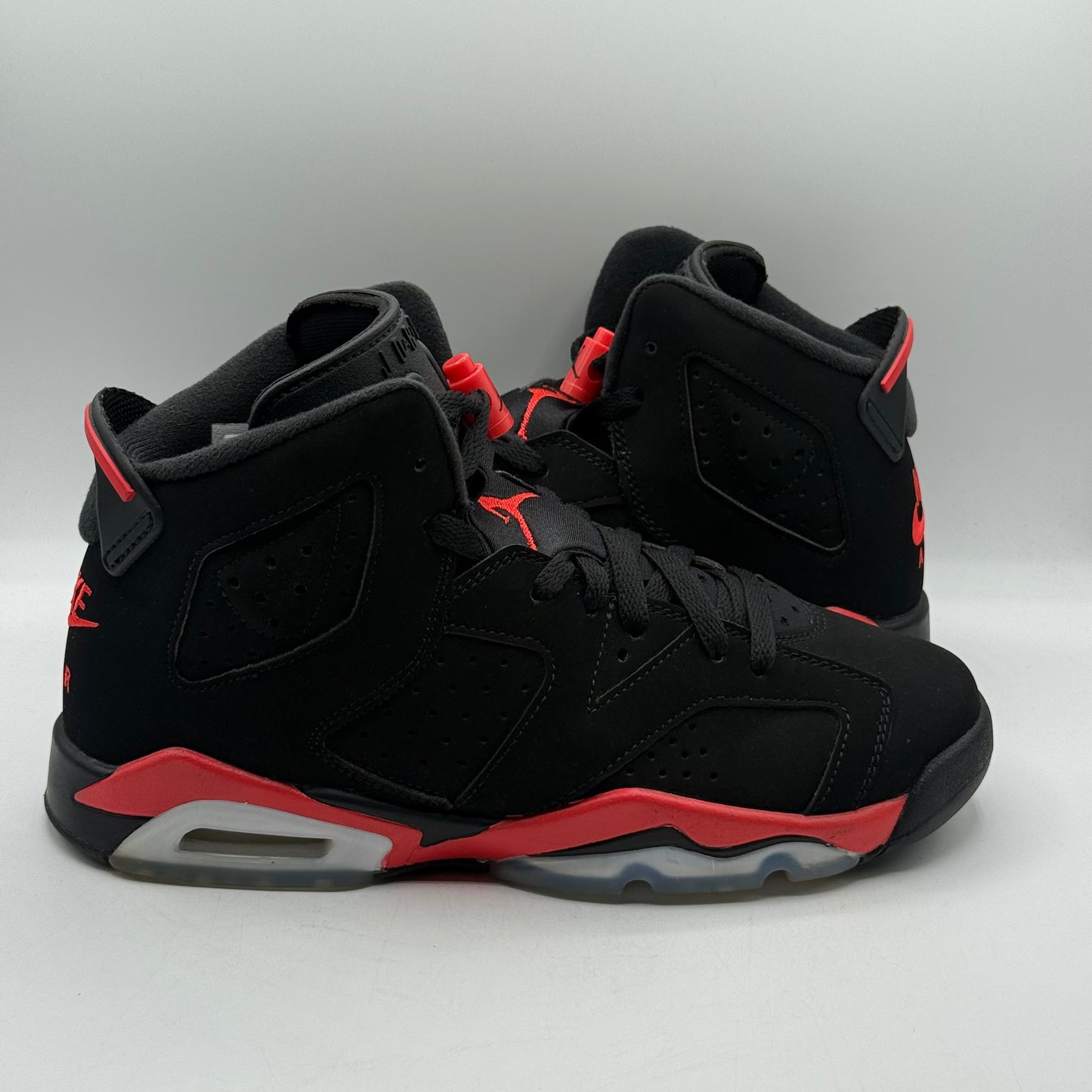 (USED) Jordan 6 Infrared Salesman Size 7Y