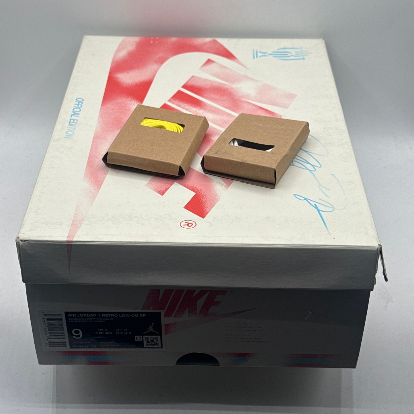 (Used) Jordan 1 Low Trophy Room Rookie Card Away Size 9