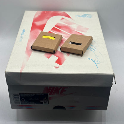 (Used) Jordan 1 Low Trophy Room Rookie Card Away Size 9