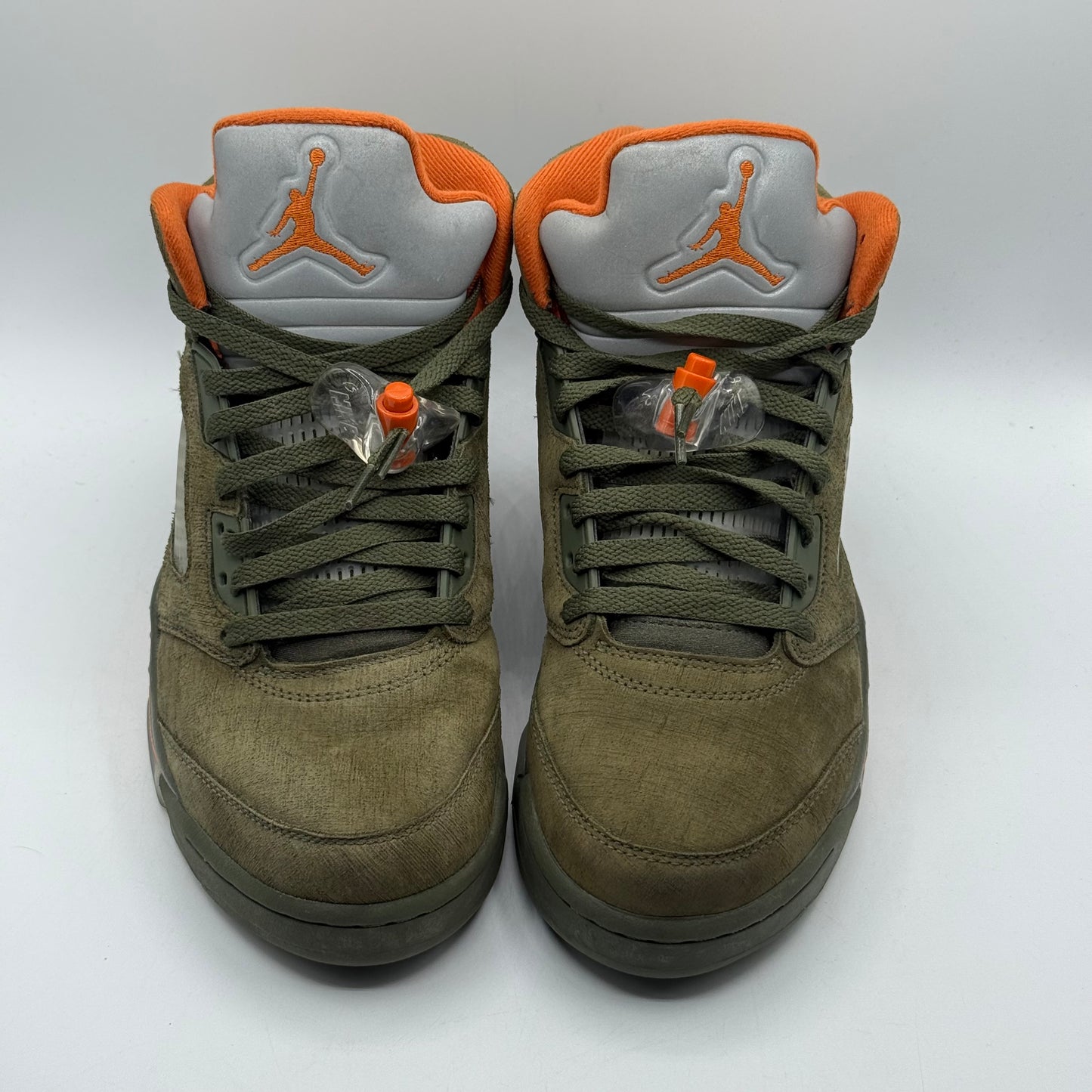 (USED NO BOX) Jordan 5 Olive Size 8