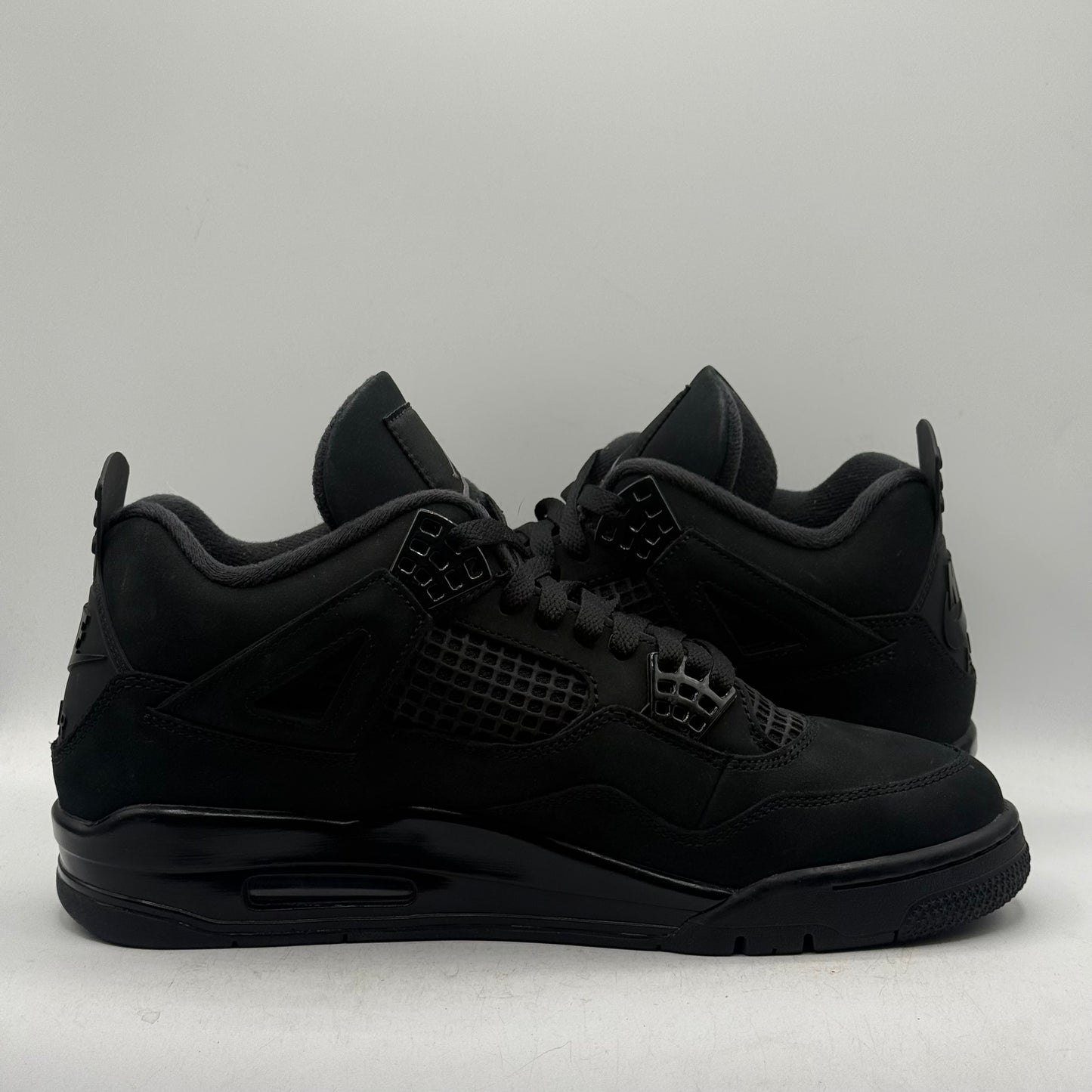 (USED) Jordan 4 Black Cat (2025) Size 10