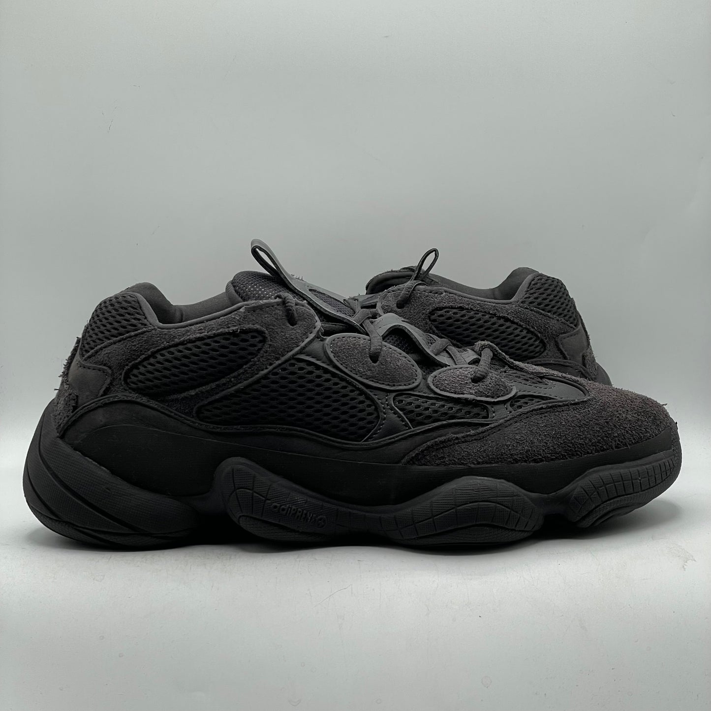 (USED) Adidas Yeezy 500 Utility Black Size 12