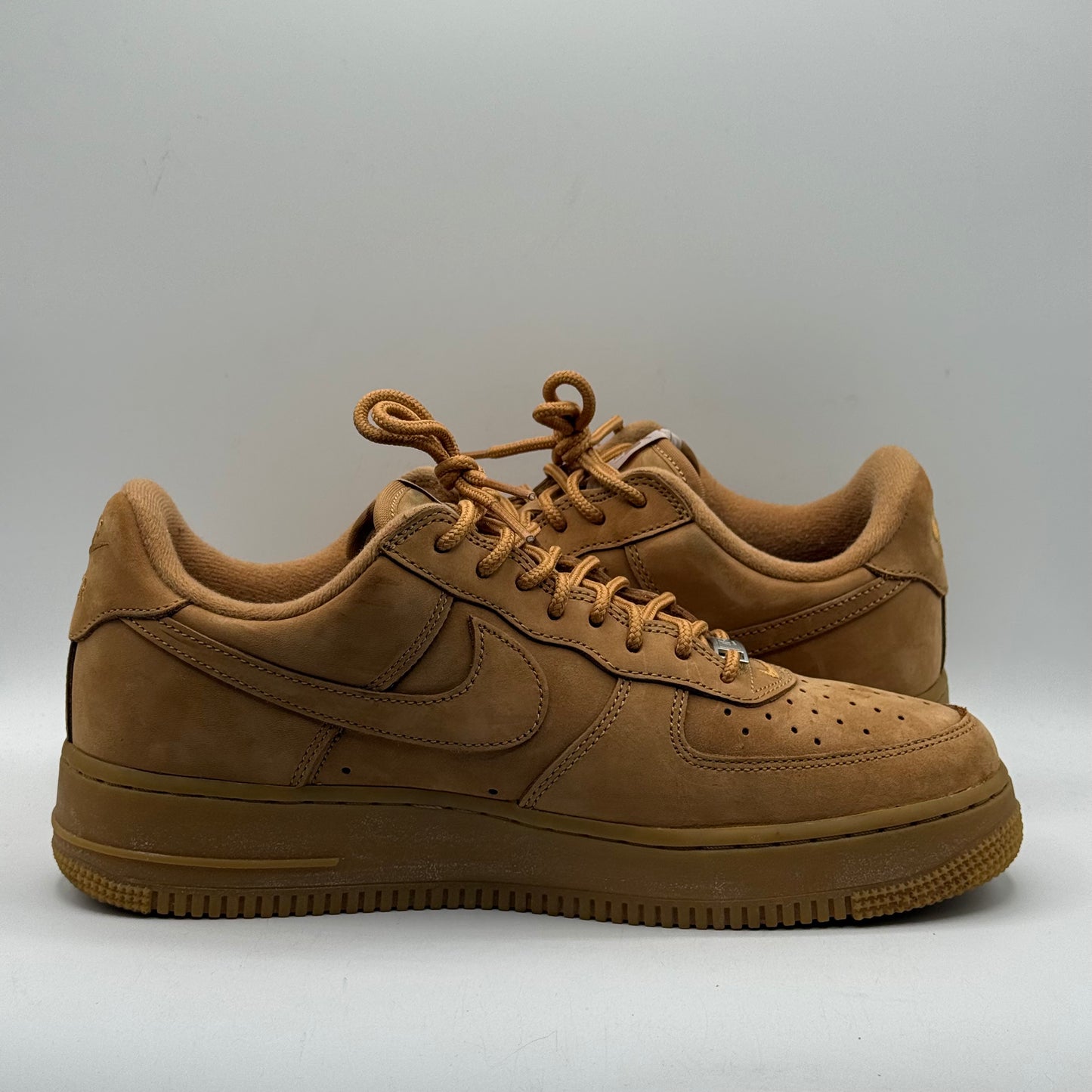 (Used) Nike Air Force 1 Supreme Wheat Size 9