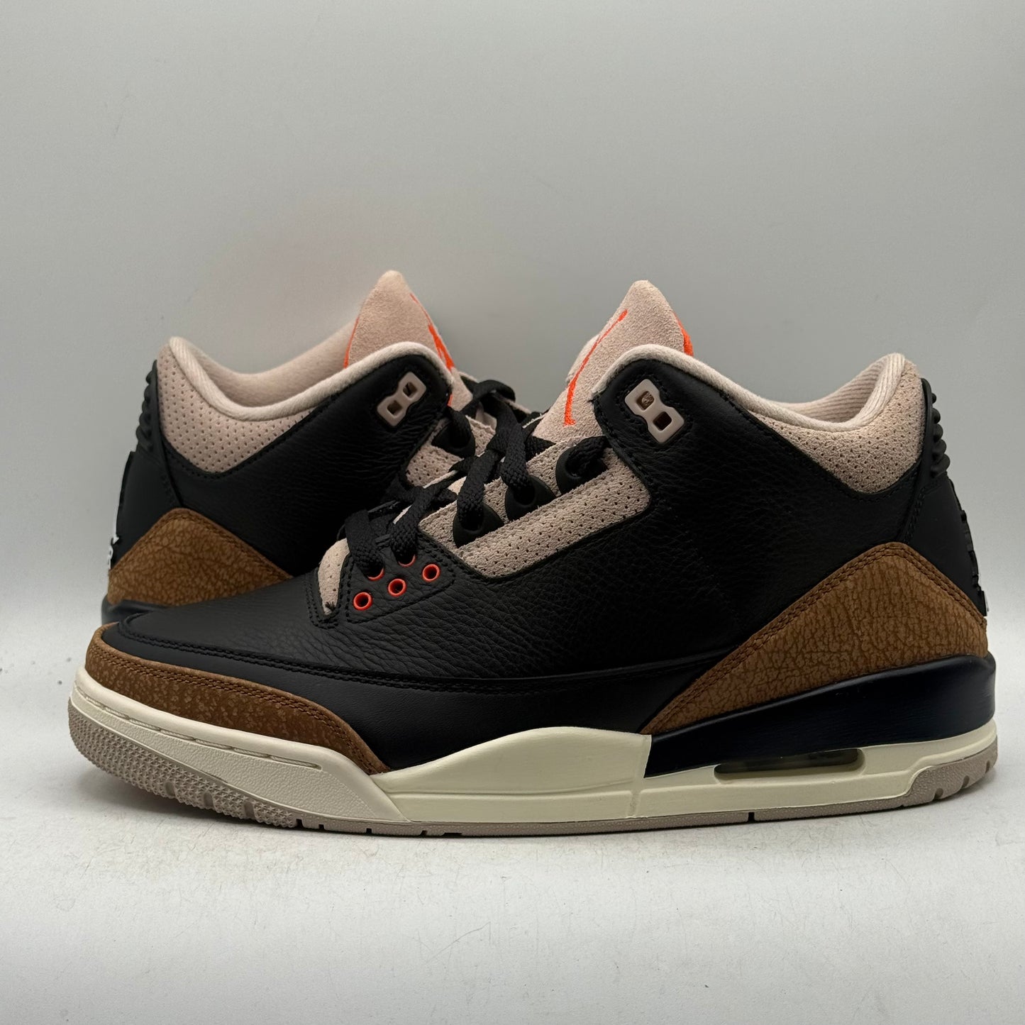 (Tried On) Jordan 3 Desert Elephant Size 9