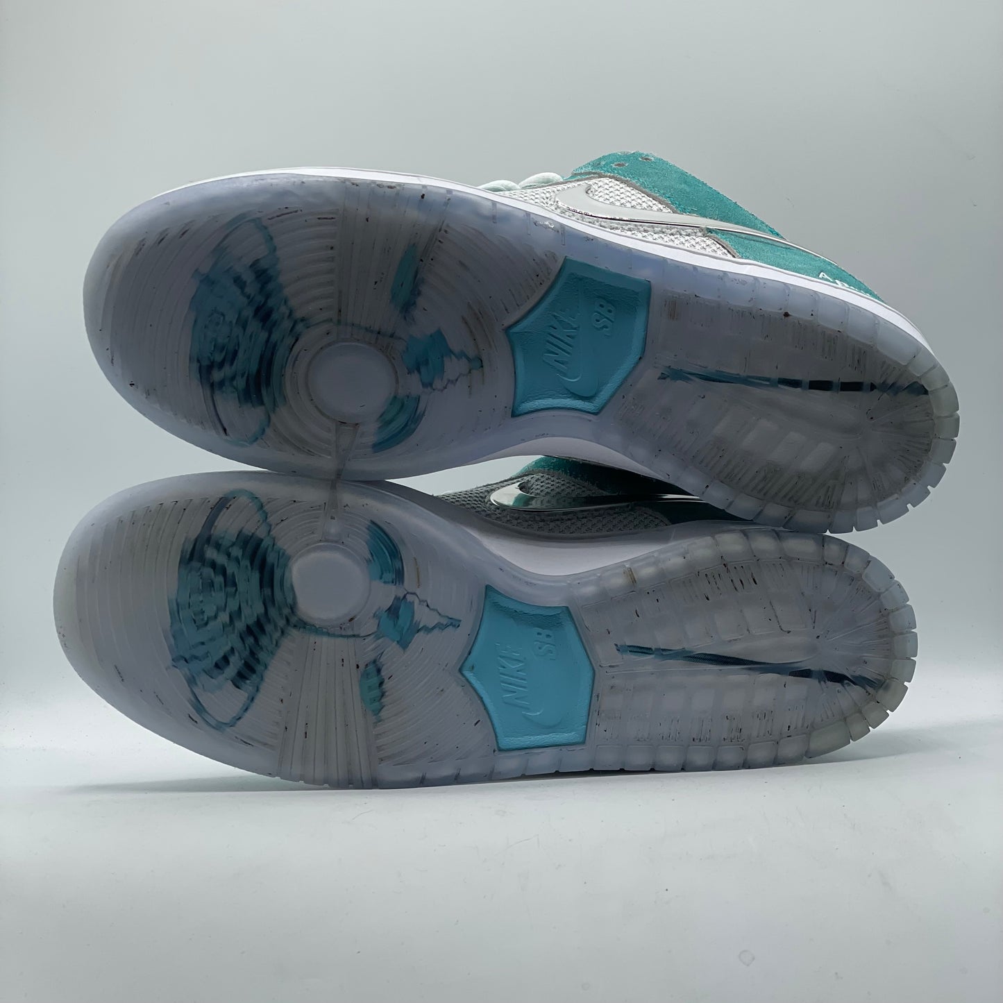 (Used) Nike SB Dunk April Skateboard Size 10