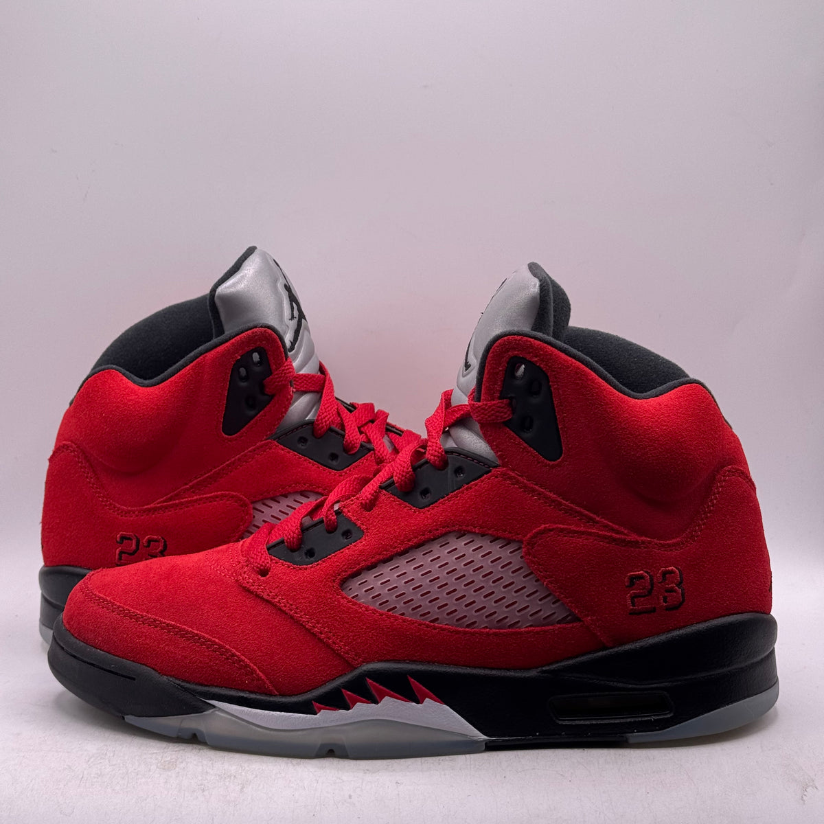 (USED) Jordan 5 Raging Bull Size 9.5