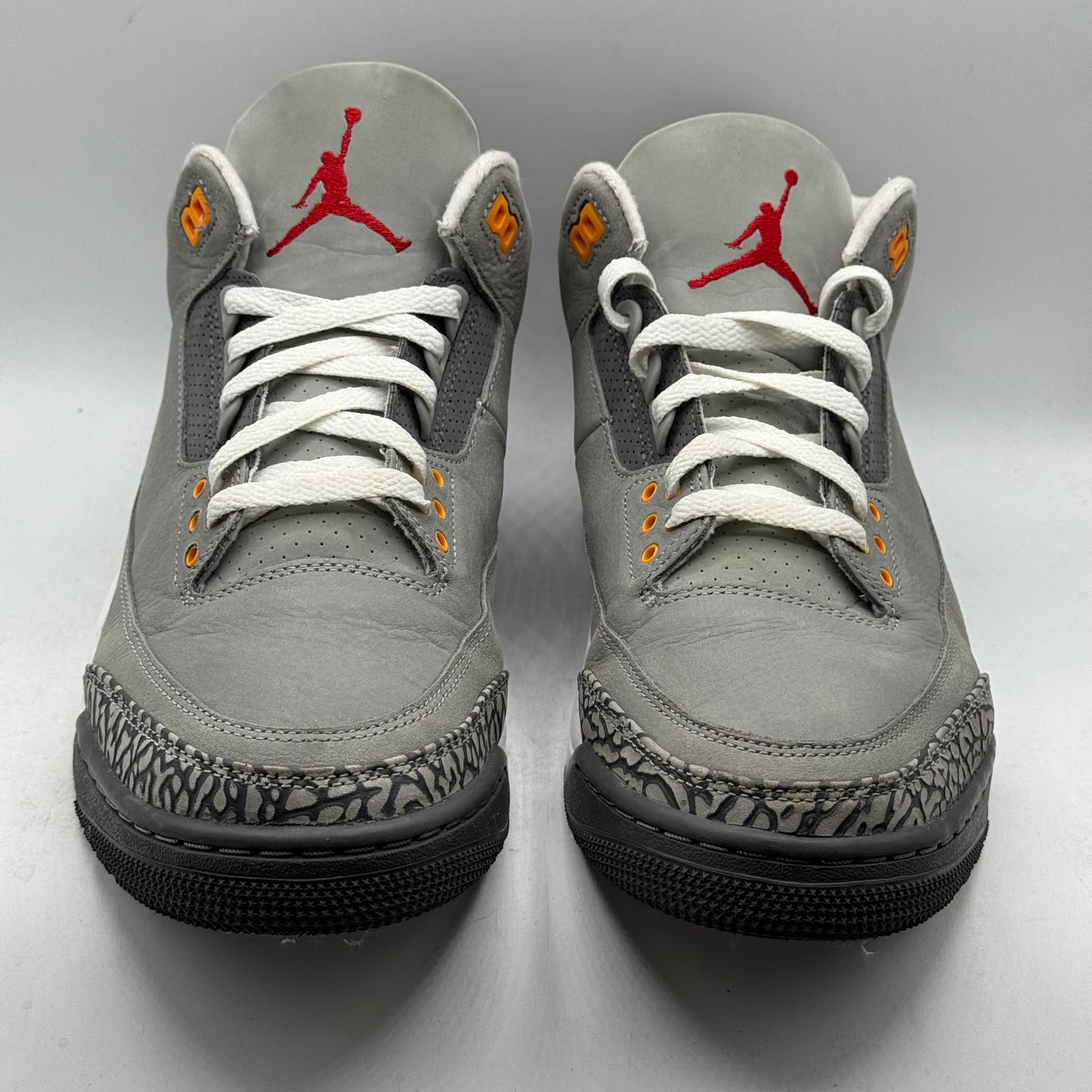 (USED) Jordan 3 Cool Grey Size 10