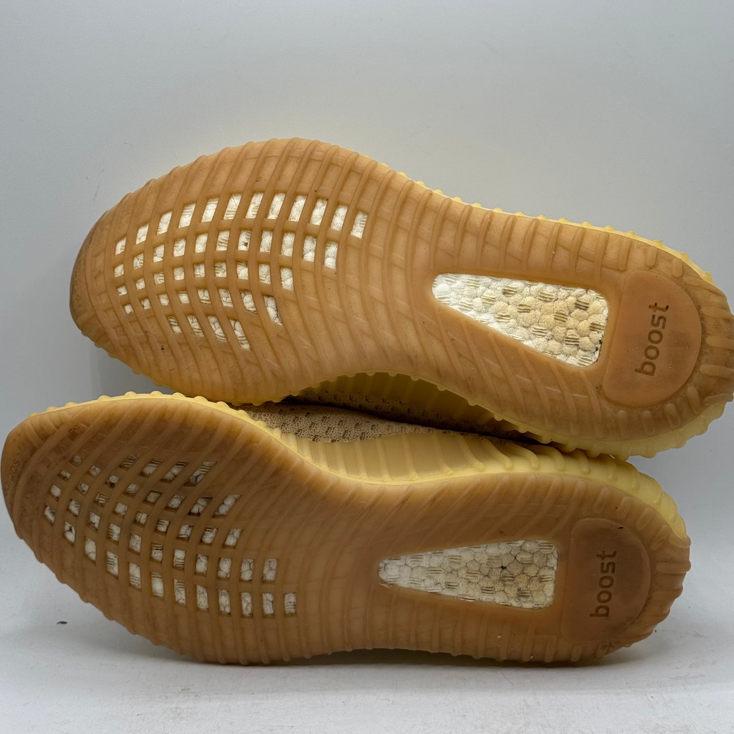 (Used) Yeezy 350 Linen Size 10