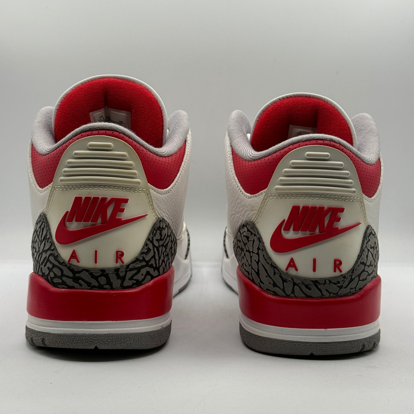 (USED) Jordan 3 Fire Red Size 11.5