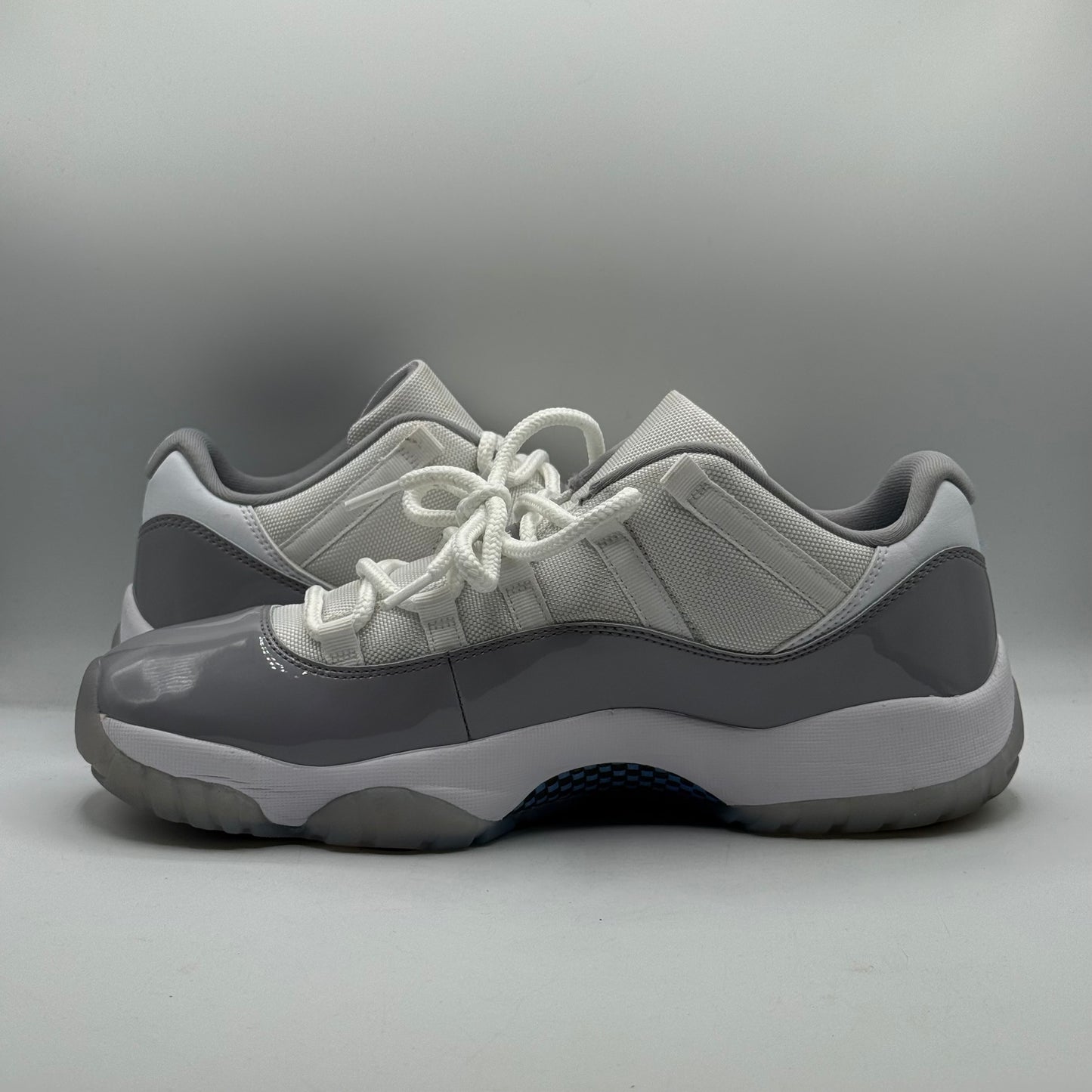 (USED) Jordan 11 Low Cement Grey Size 11.5