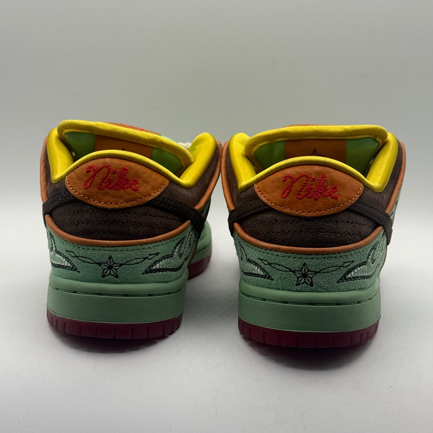 (Used) Nike SB Dunk Rodeo Tourmaline Size 5