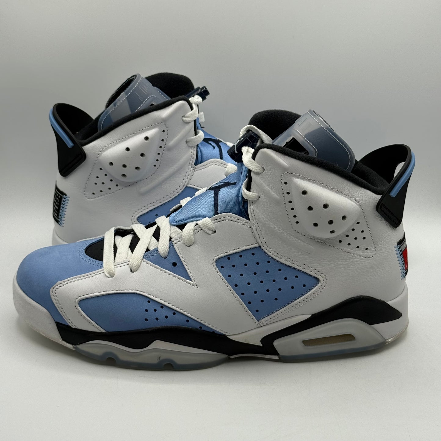 (USED) Jordan 6 UNC Size 10