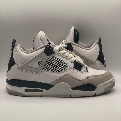 (USED NO BOX) Jordan 4 Military Black Size 9