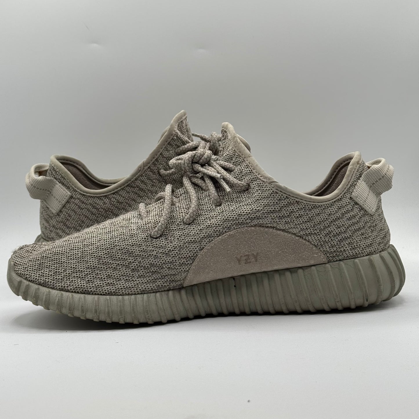 (USED) Yeezy 350 Moon Rock Size 10.5