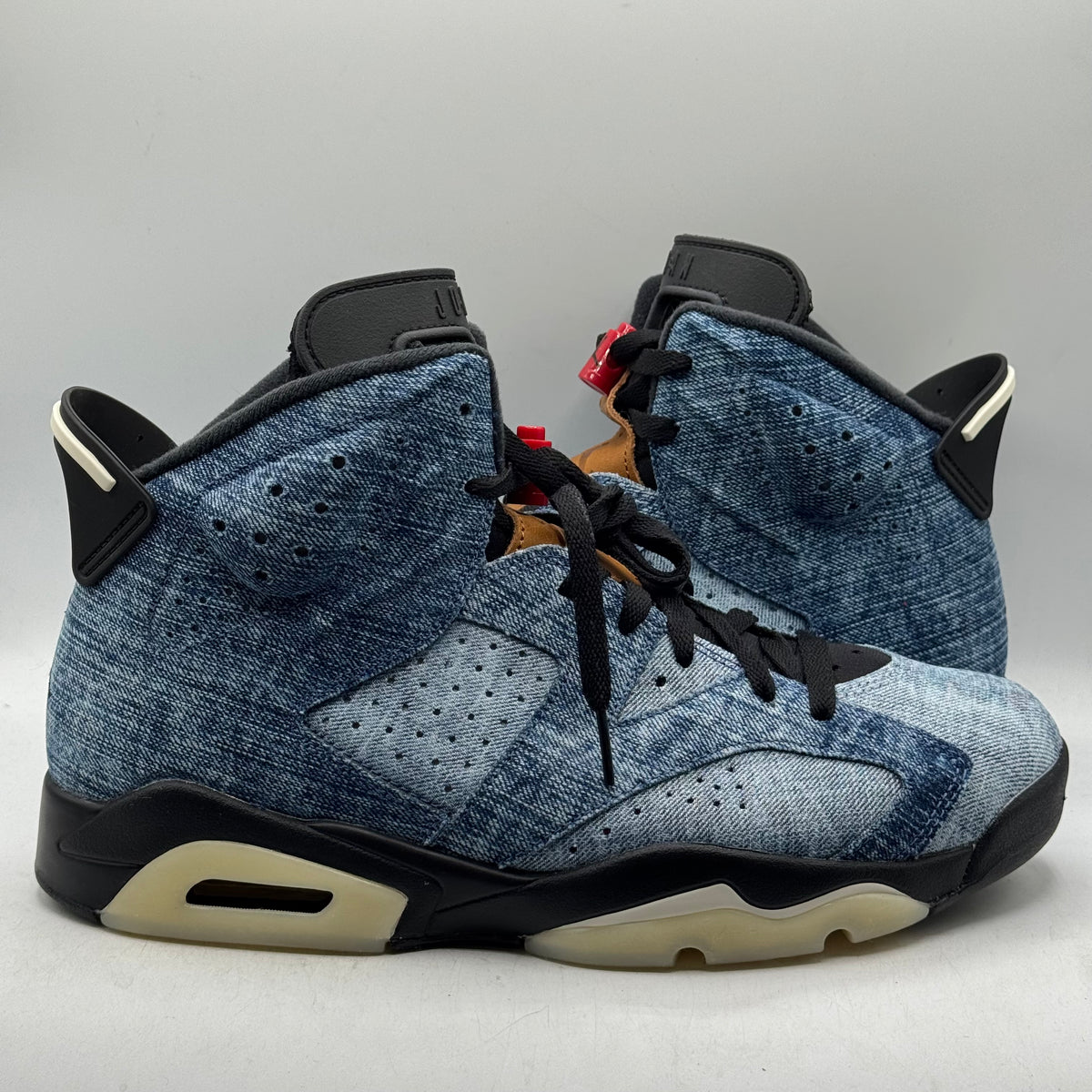 (USED) Jordan 6 Denim Size 10.5