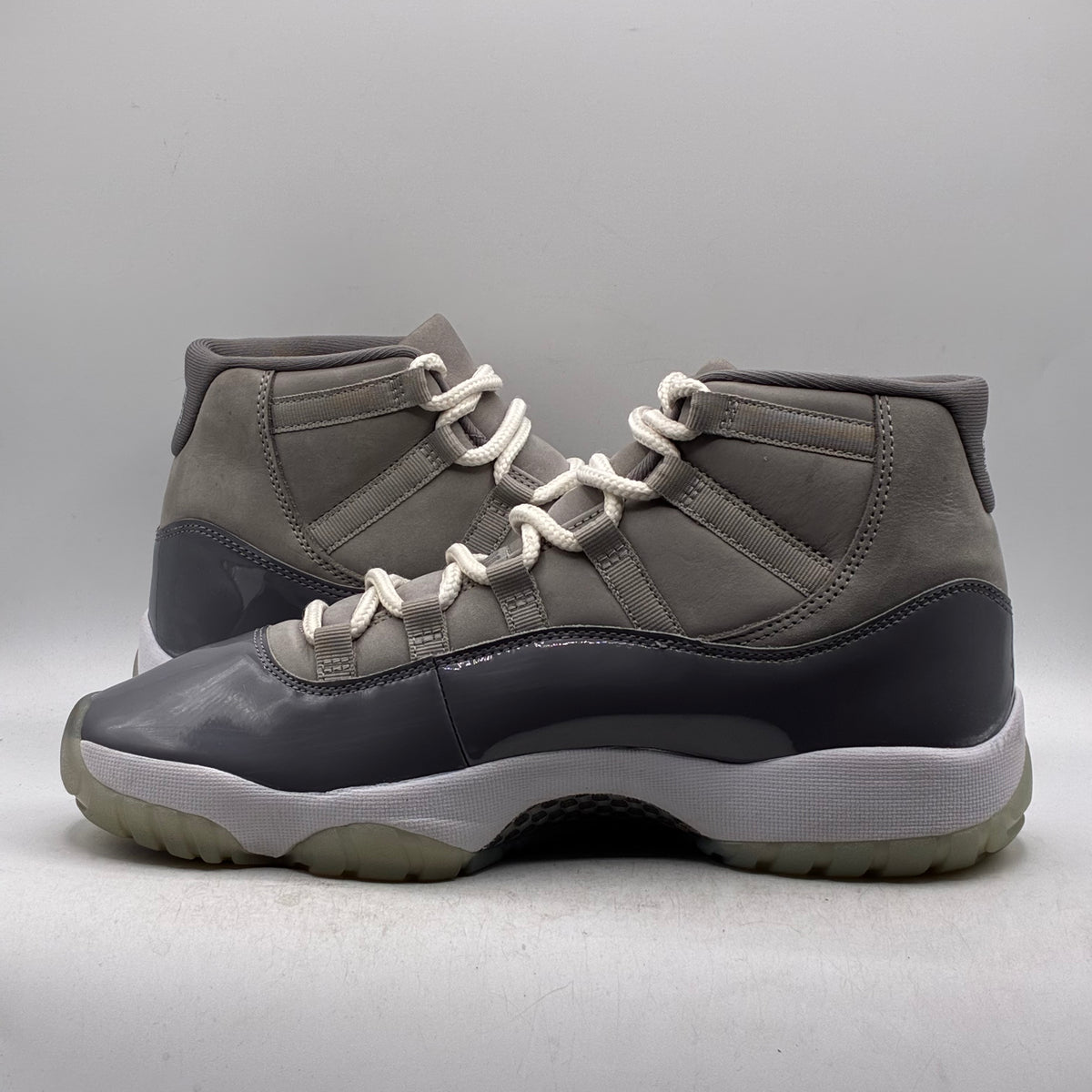 (USED) Jordan 11 Cool Grey (2021) Size 9.5