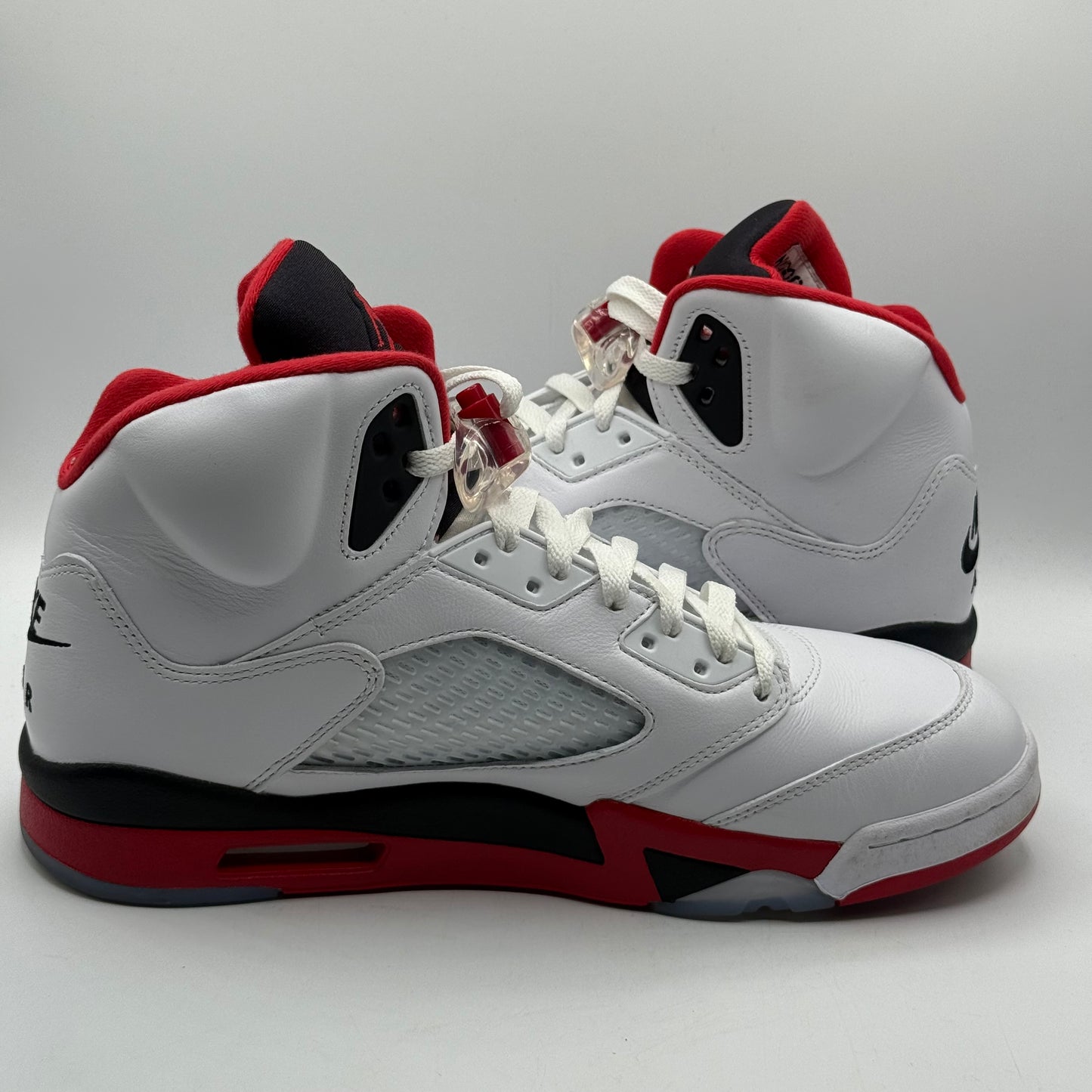 (USED) Jordan 5 Fire Red Black Tongue Size 12