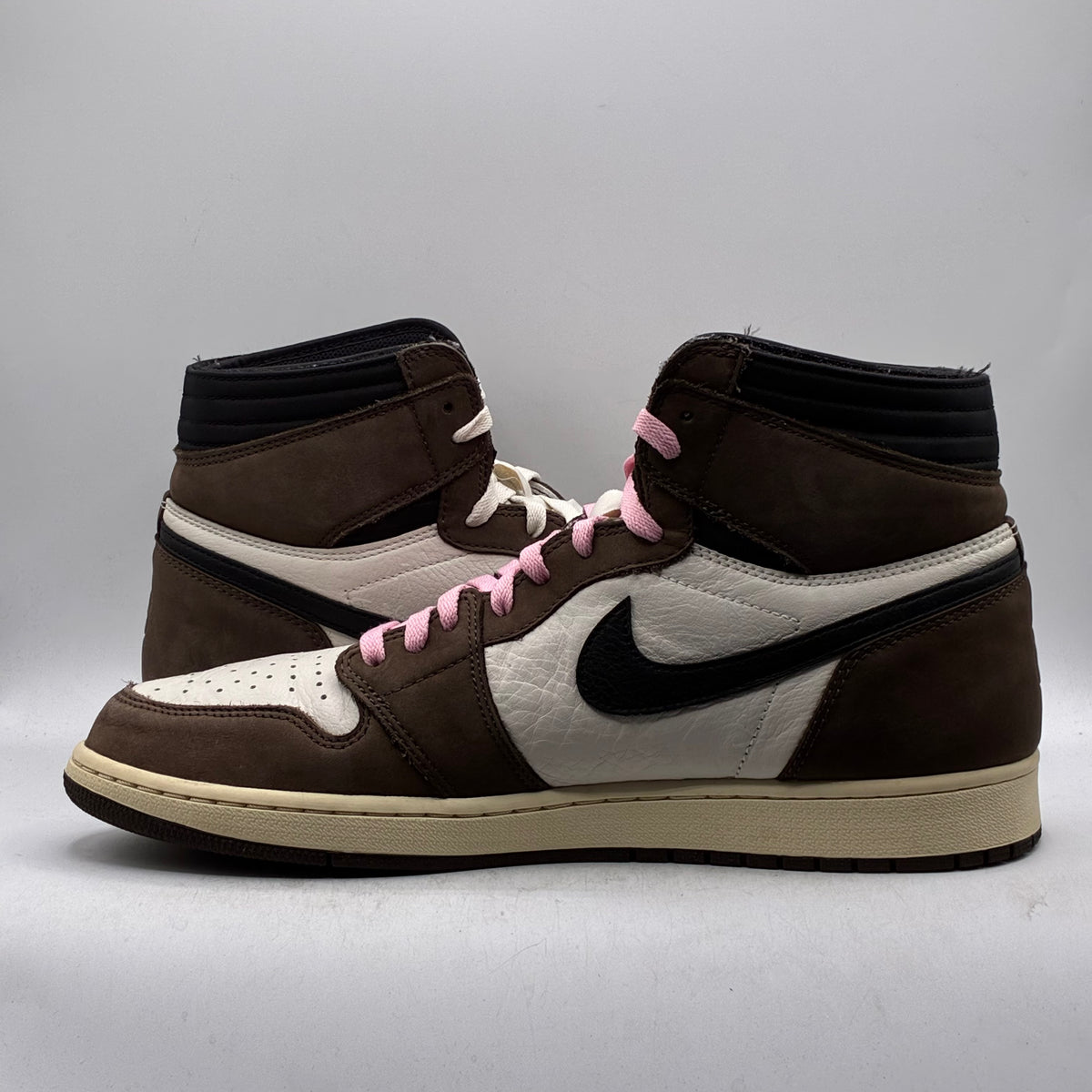 (USED NO BOX) Jordan 1 High Travis Scott Mocha Size 14
