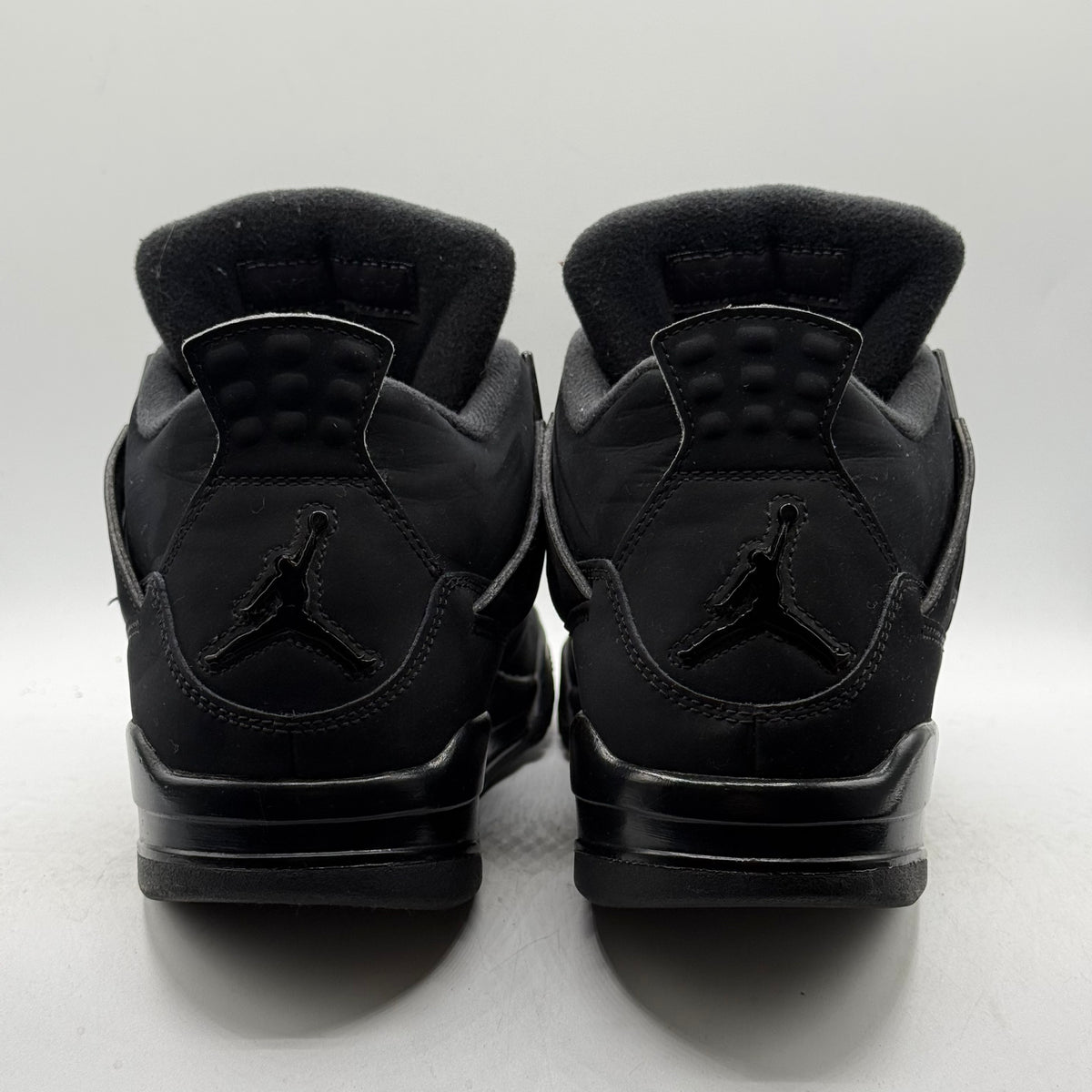 (Used No Box) Jordan 4 Black Cat (2020) Size 8.5