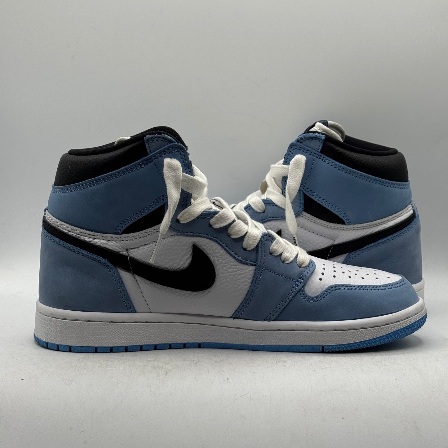 (Used) Jordan 1 High University Blue Size 8