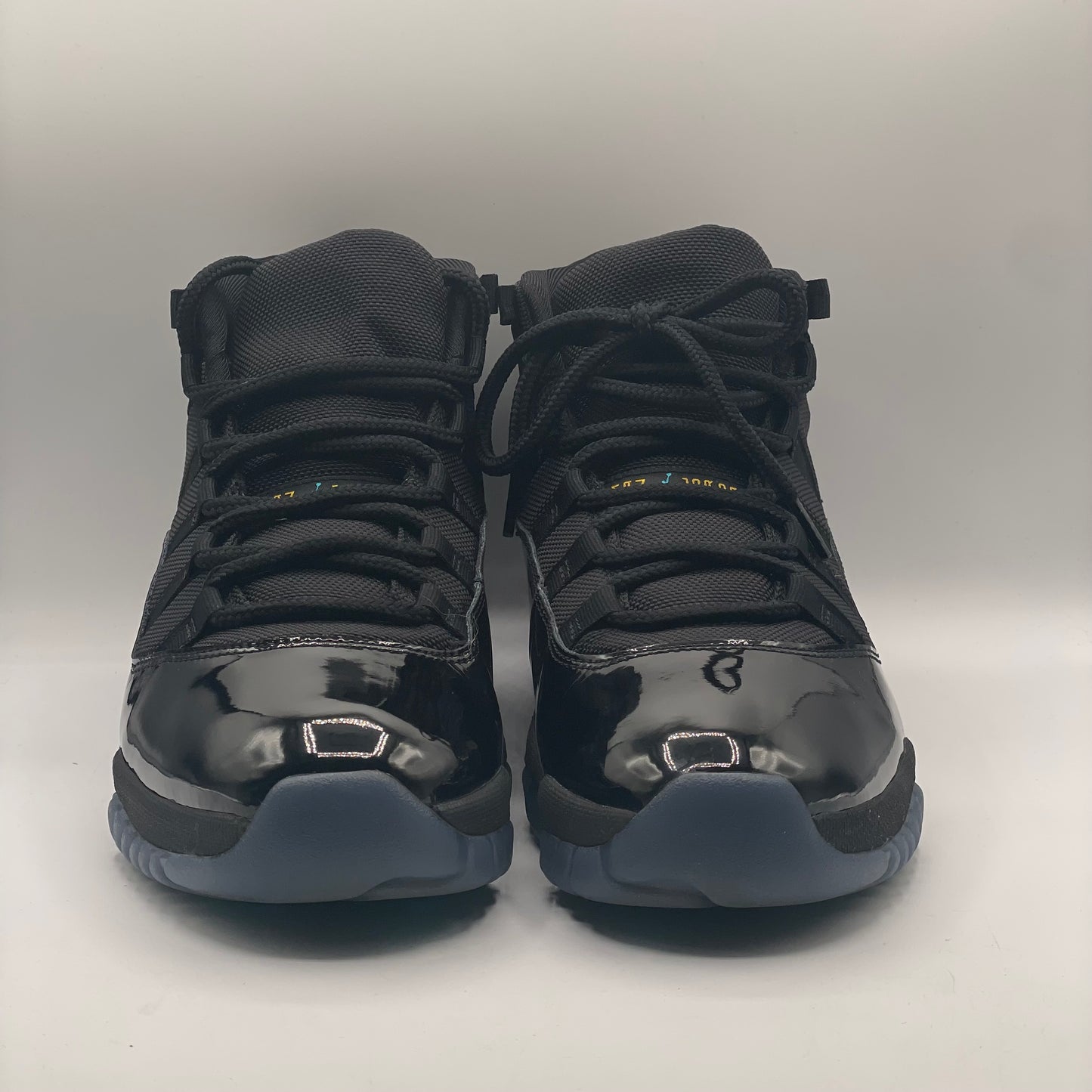 (USED) Jordan 11 Gamma Size 11