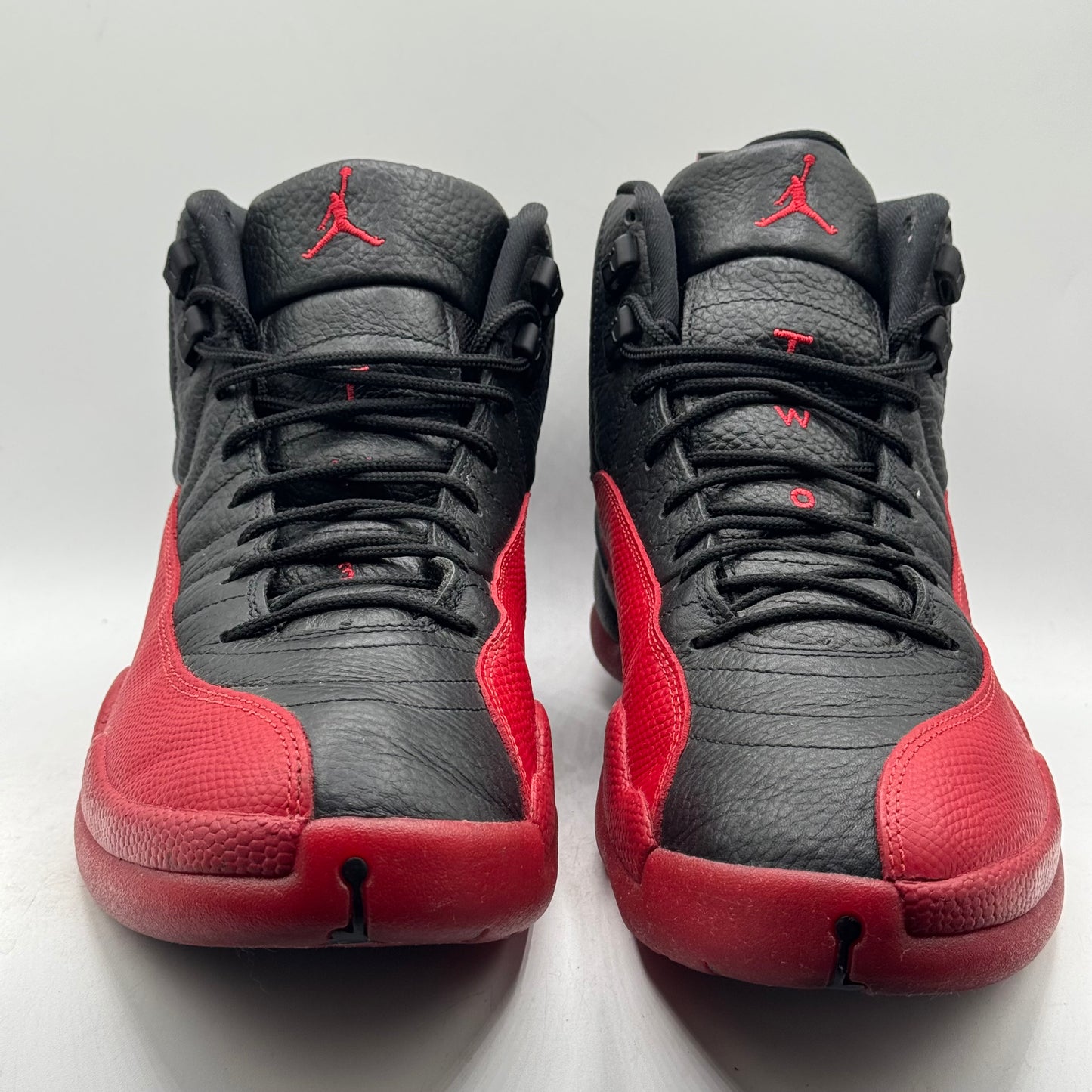 (USED NO BOX) Jordan 12 Flu Game Size 12