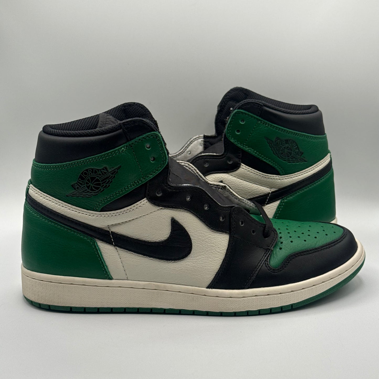 (USED) Jordan 1 High Pine Green Size 12