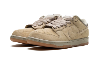 Nike SB Dunk Low Parachute Beige
