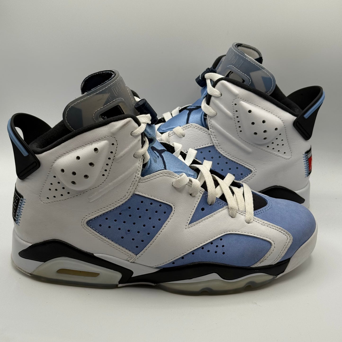 (USED NO BOX) Jordan 6 UNC Size 10