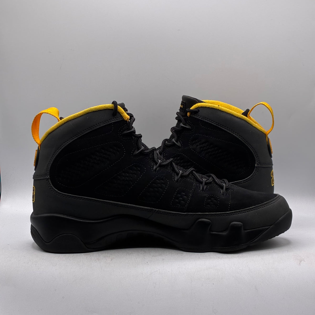 (USED) Jordan 9 Dark Charcoal University Gold Size 10.5