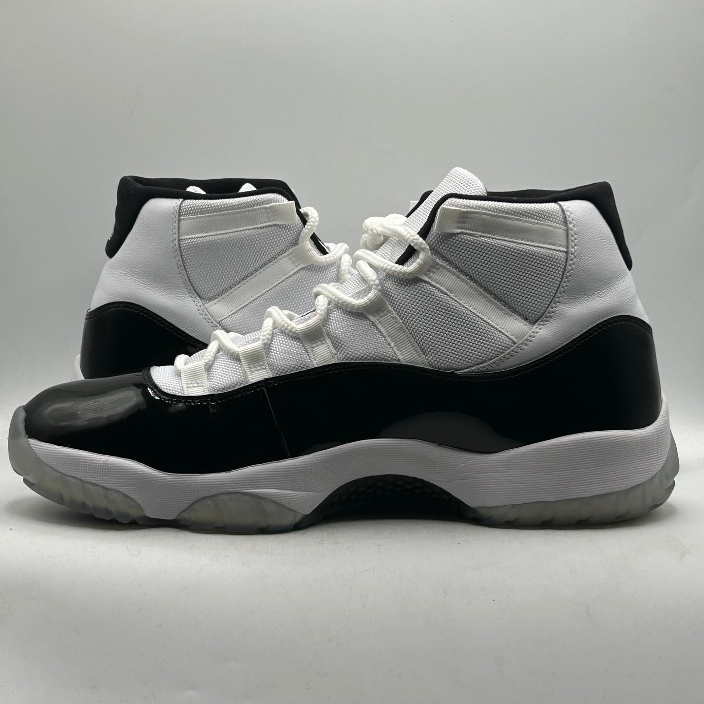 (Used No Box) Jordan 11 High Concord (2018) Size 15