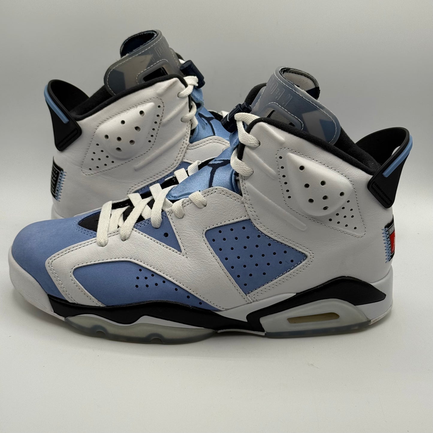 (USED NO BOX) Jordan 6 UNC Size 10