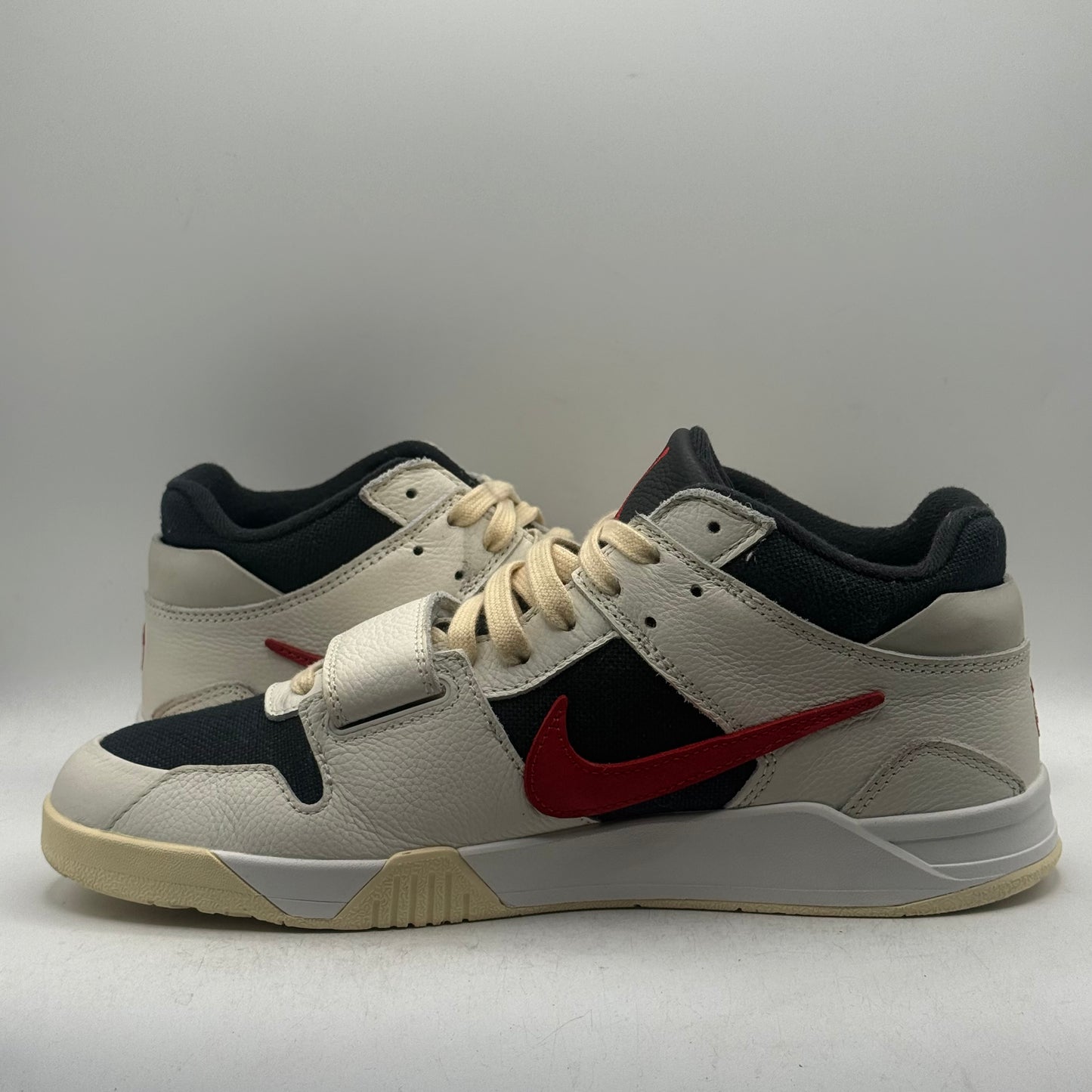 (USED) Jordan Jumpman Jack Travis Scott University Red Size 12
