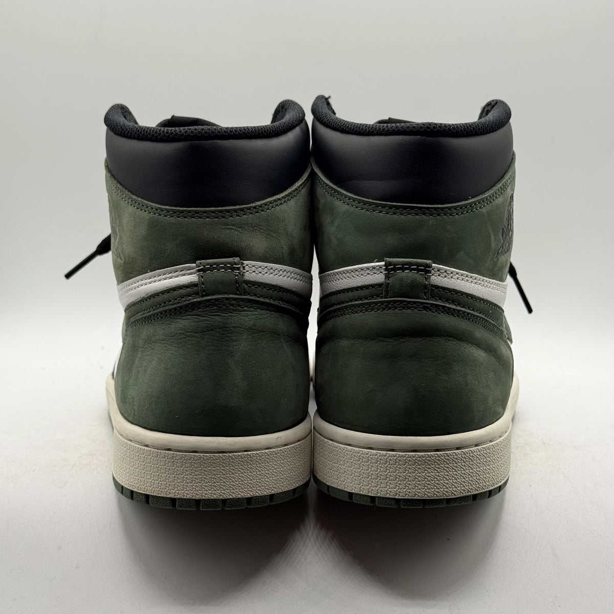 (Used) Jordan 1 High Clay Green Size 11