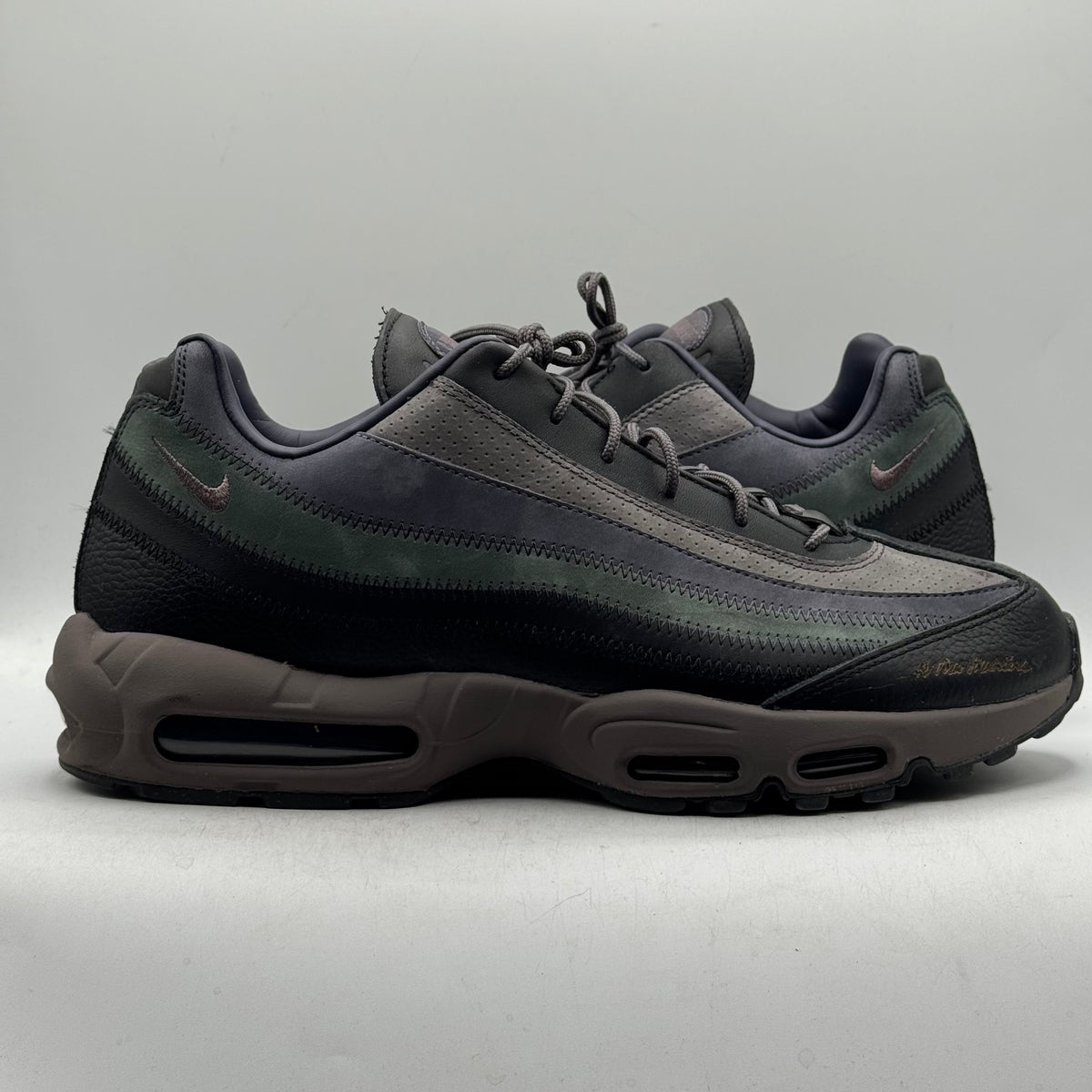 (USED) Nike Air Max 95 A Ma Maniere Hand Wash Cold Size 13