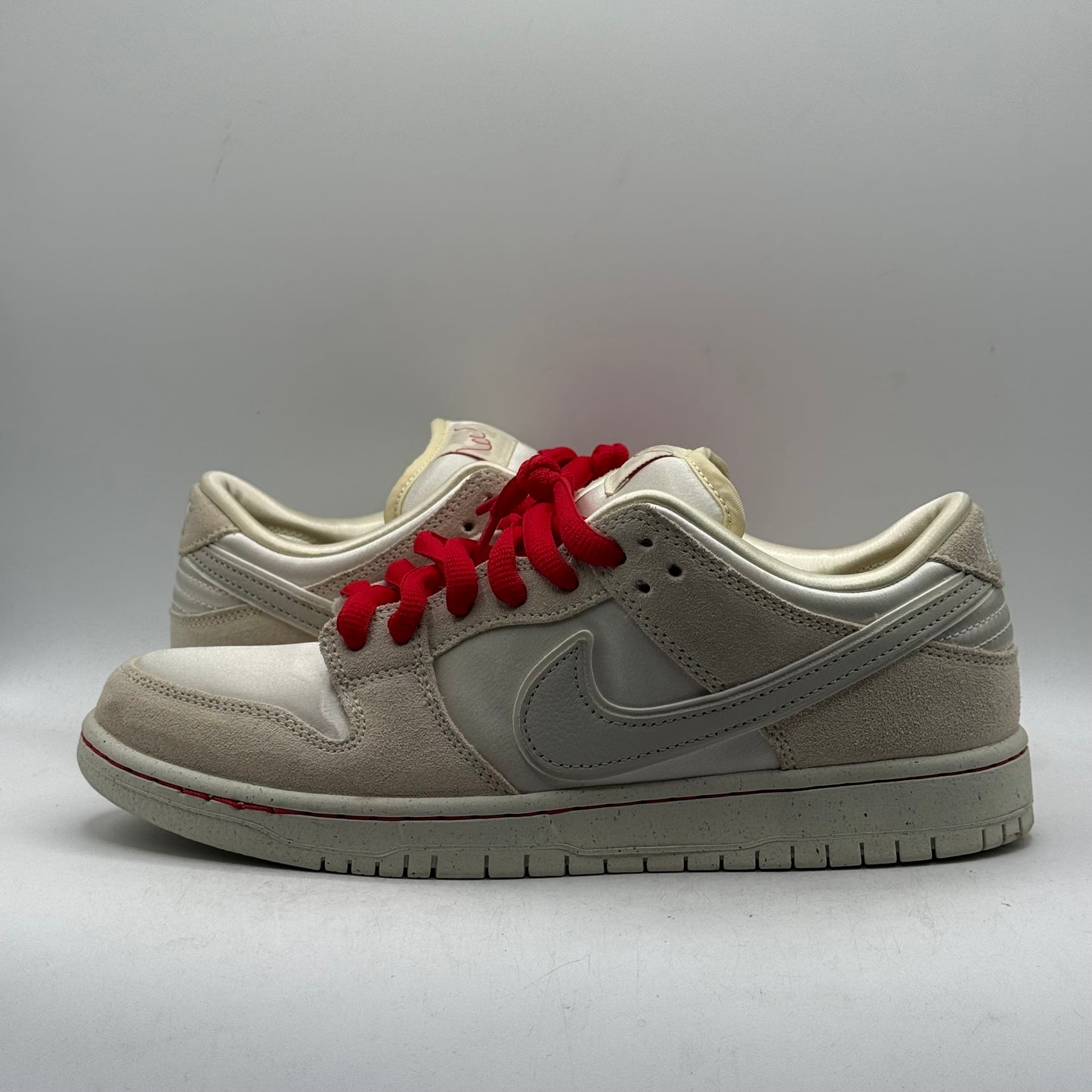 (Used) Nike SB Dunk City Of Love Bone Size 9