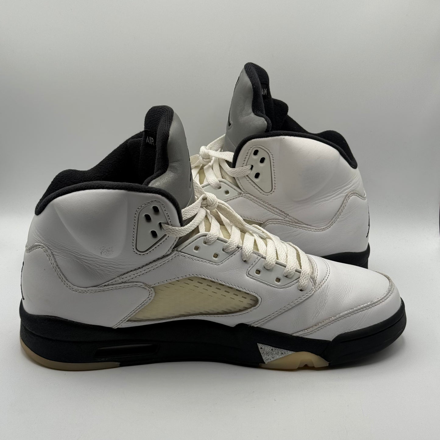 (USED NO BOX) Jordan 5 Reverse Metallic Size 12