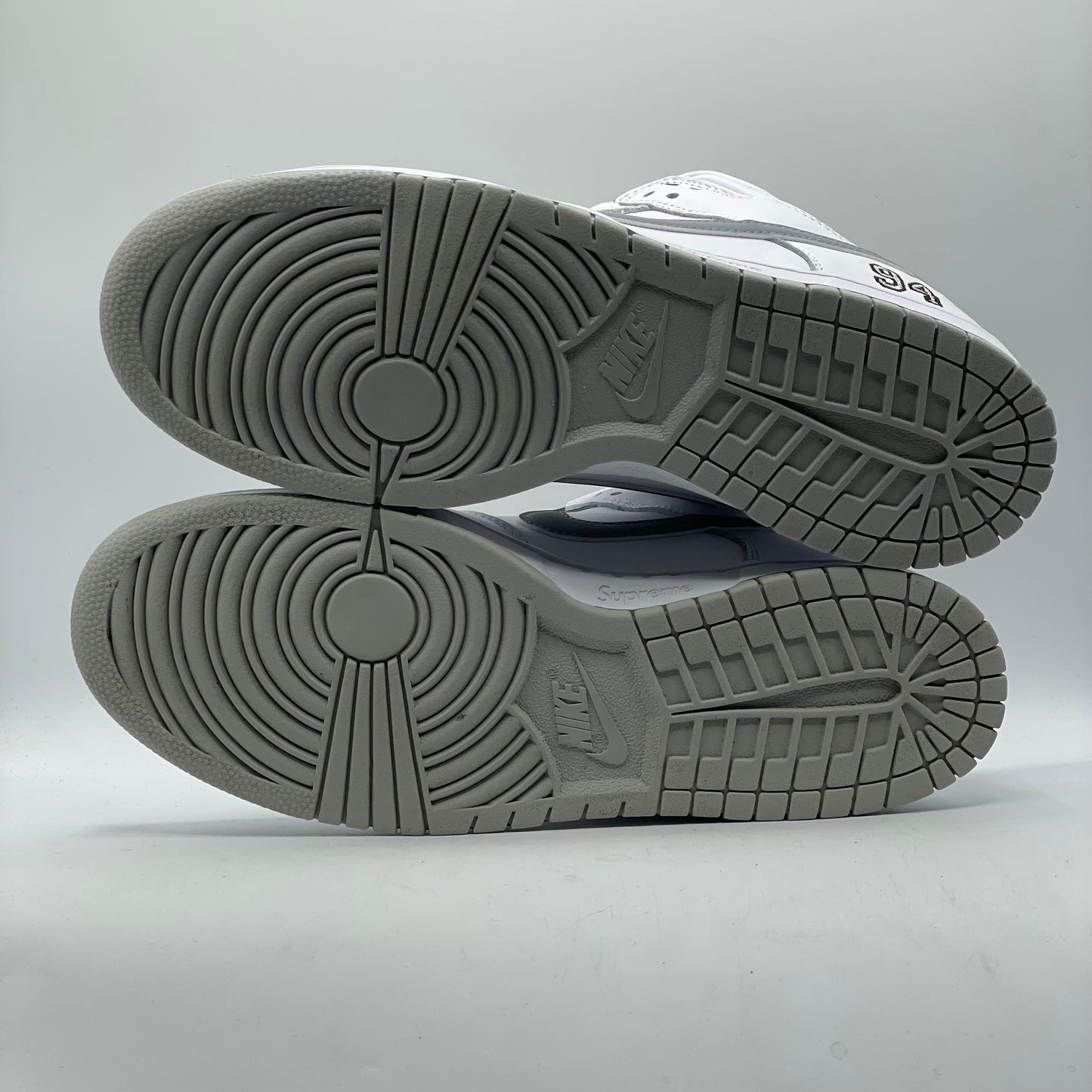(Used) Nike SB Dunk Supreme 94 White Size 10