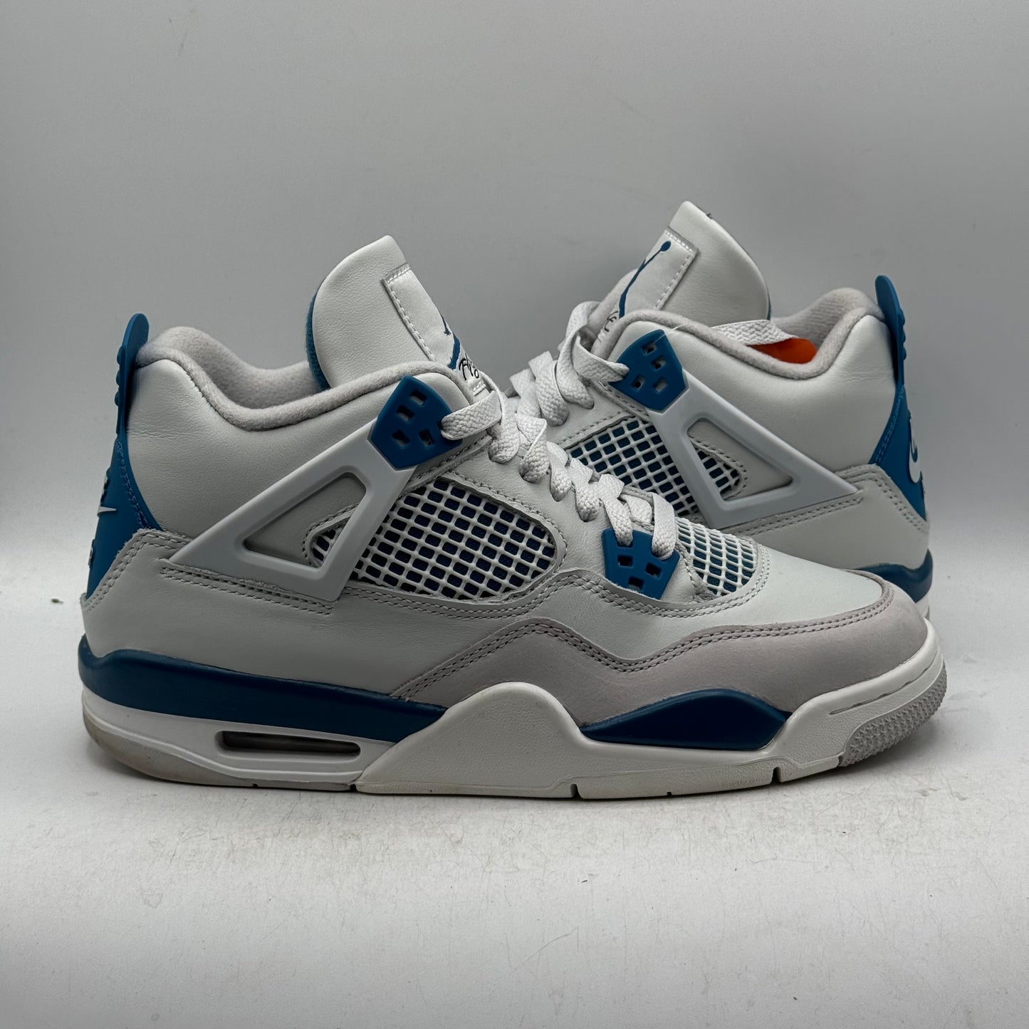 (USED) Jordan 4 Military Blue Size 6.5Y